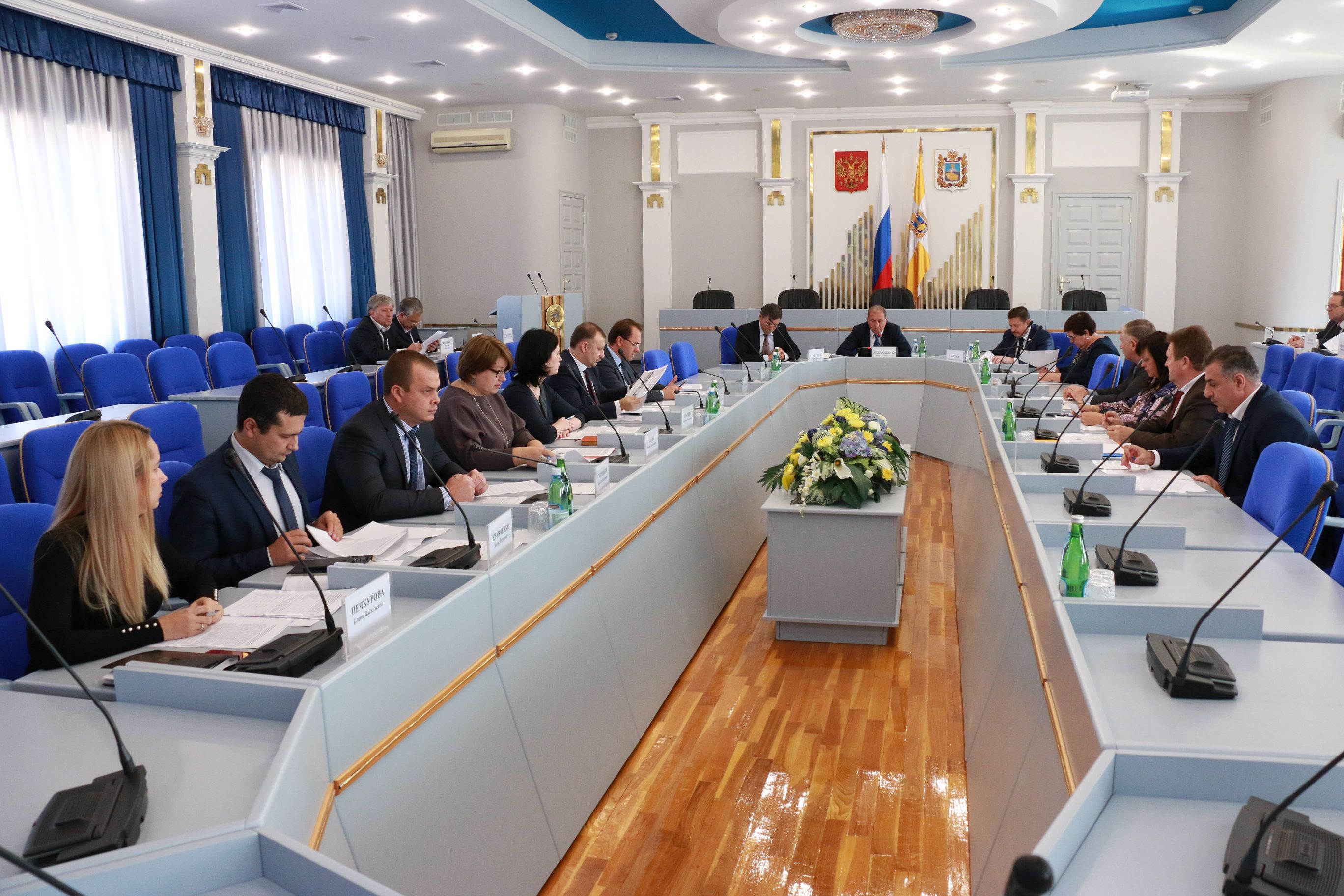В краевом парламенте идет подготовка к заседанию Президиума Совета законодателей РФ