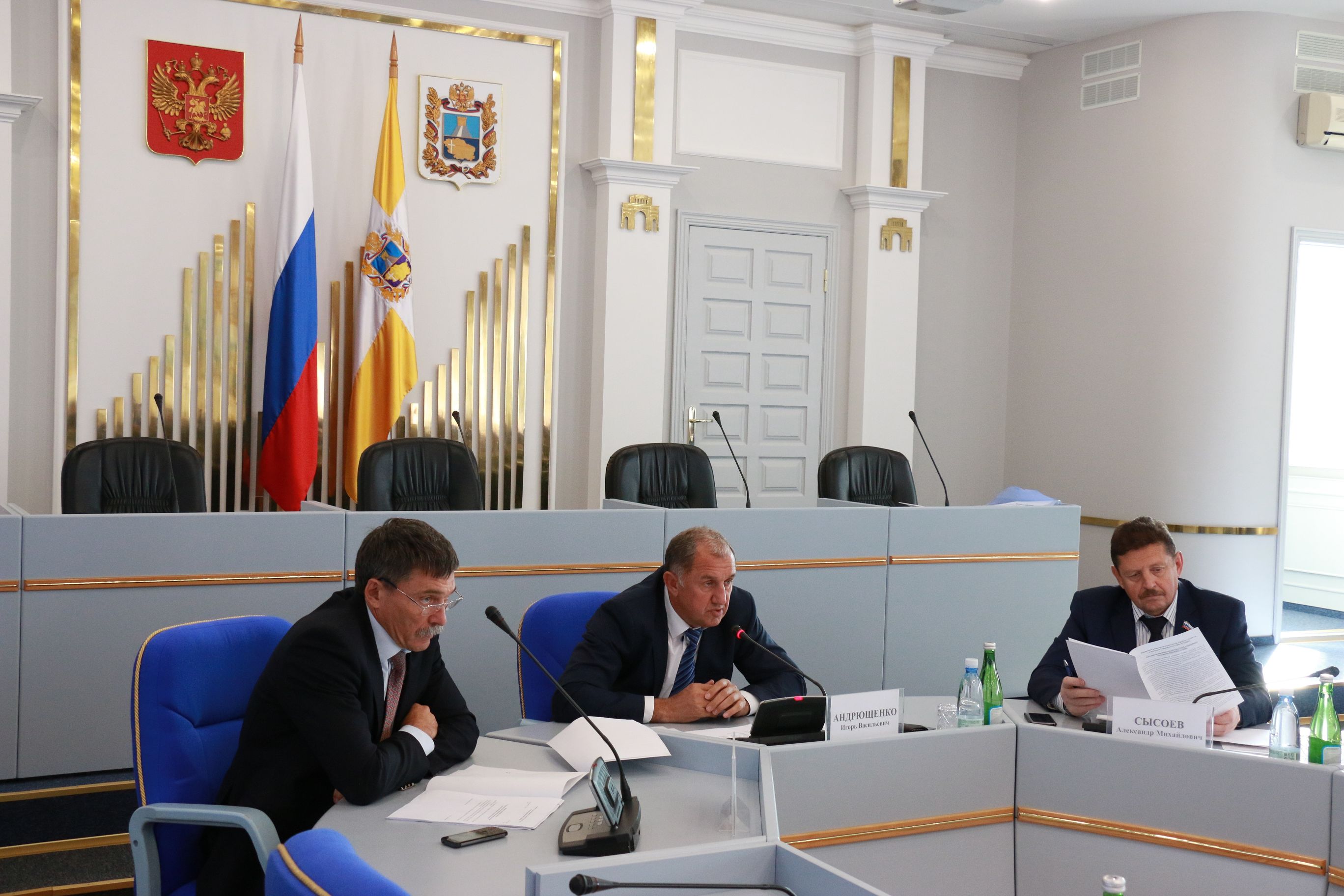 В краевом парламенте идет подготовка к заседанию Президиума Совета законодателей РФ