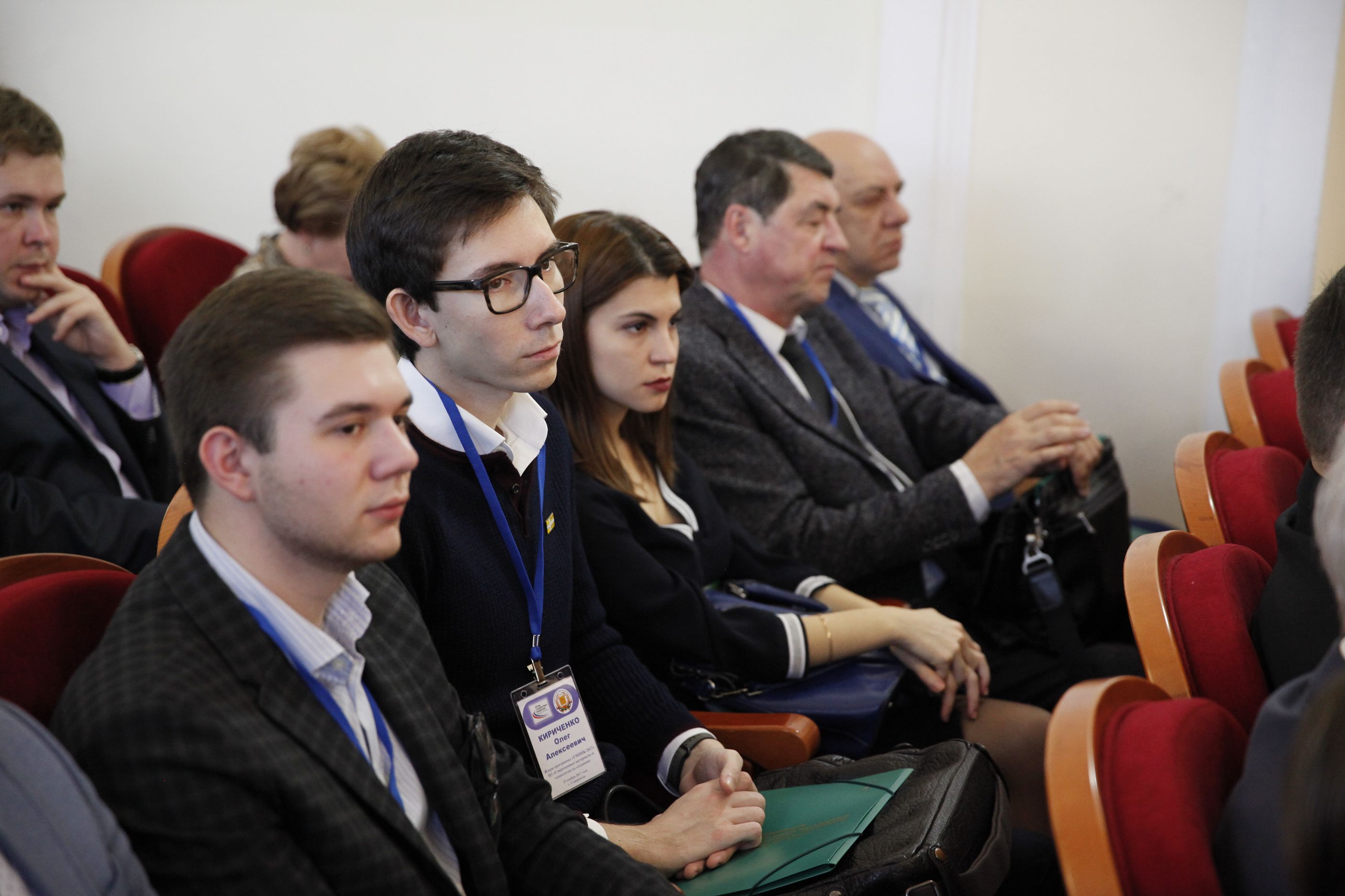 Законодатели поддерживают талантливых молодых учёных