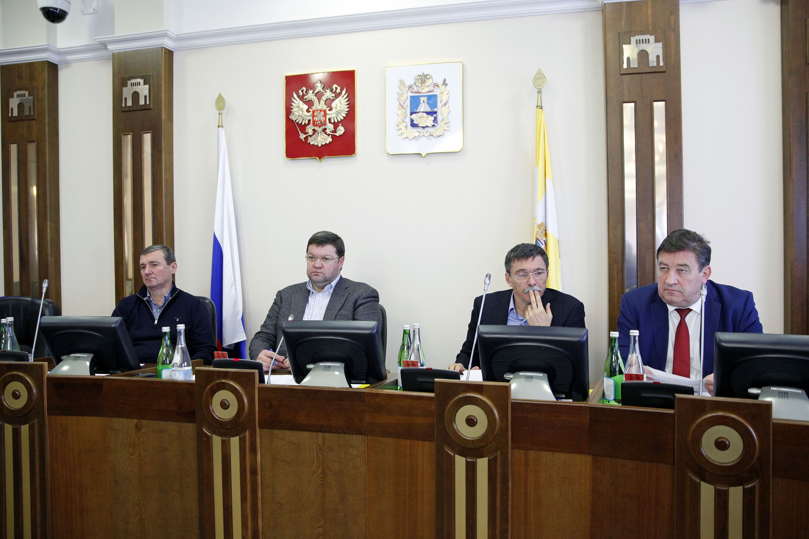 За неделю до заседания Думы