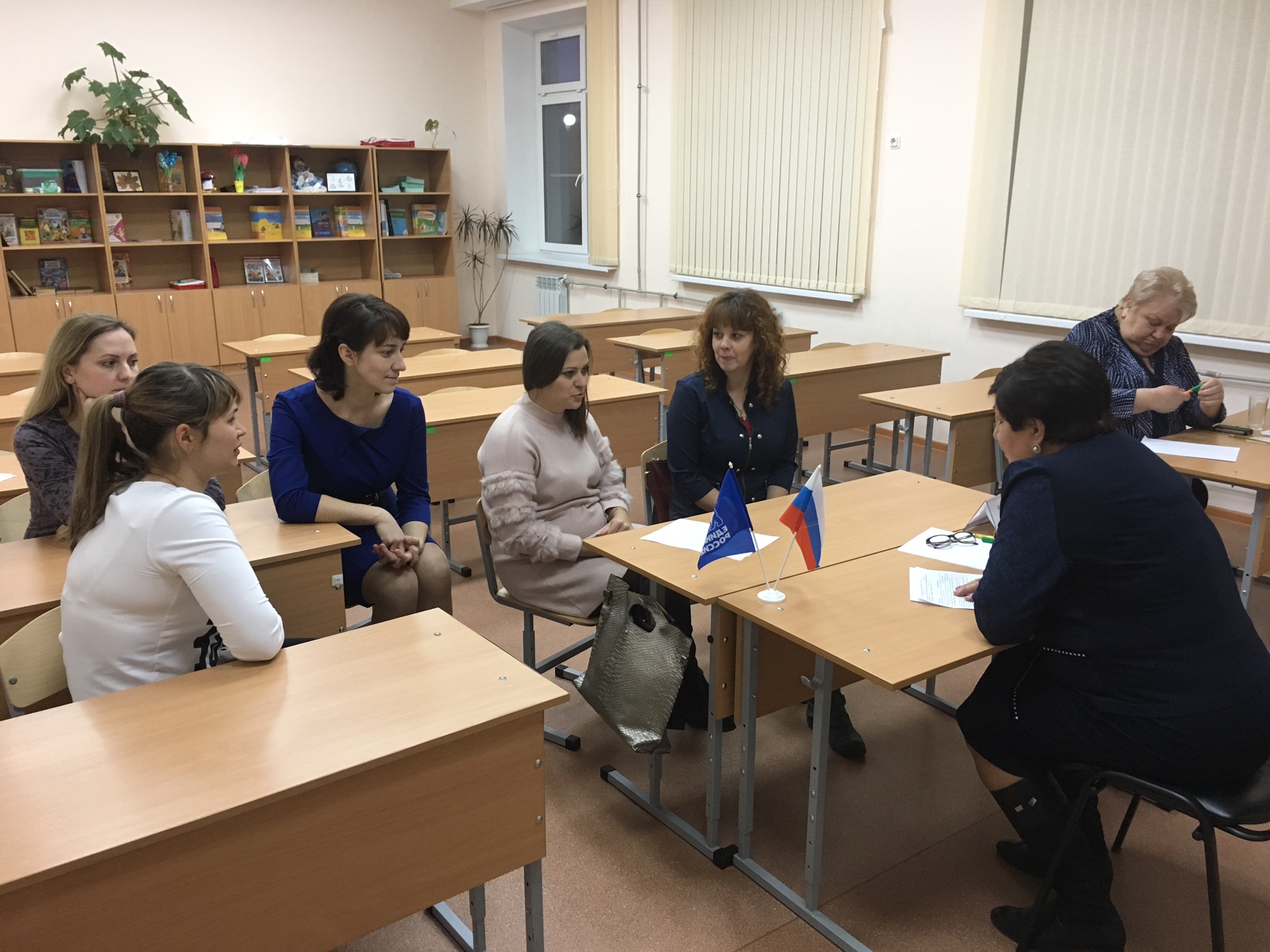 Валентина Муравьева встретилась с избирателями