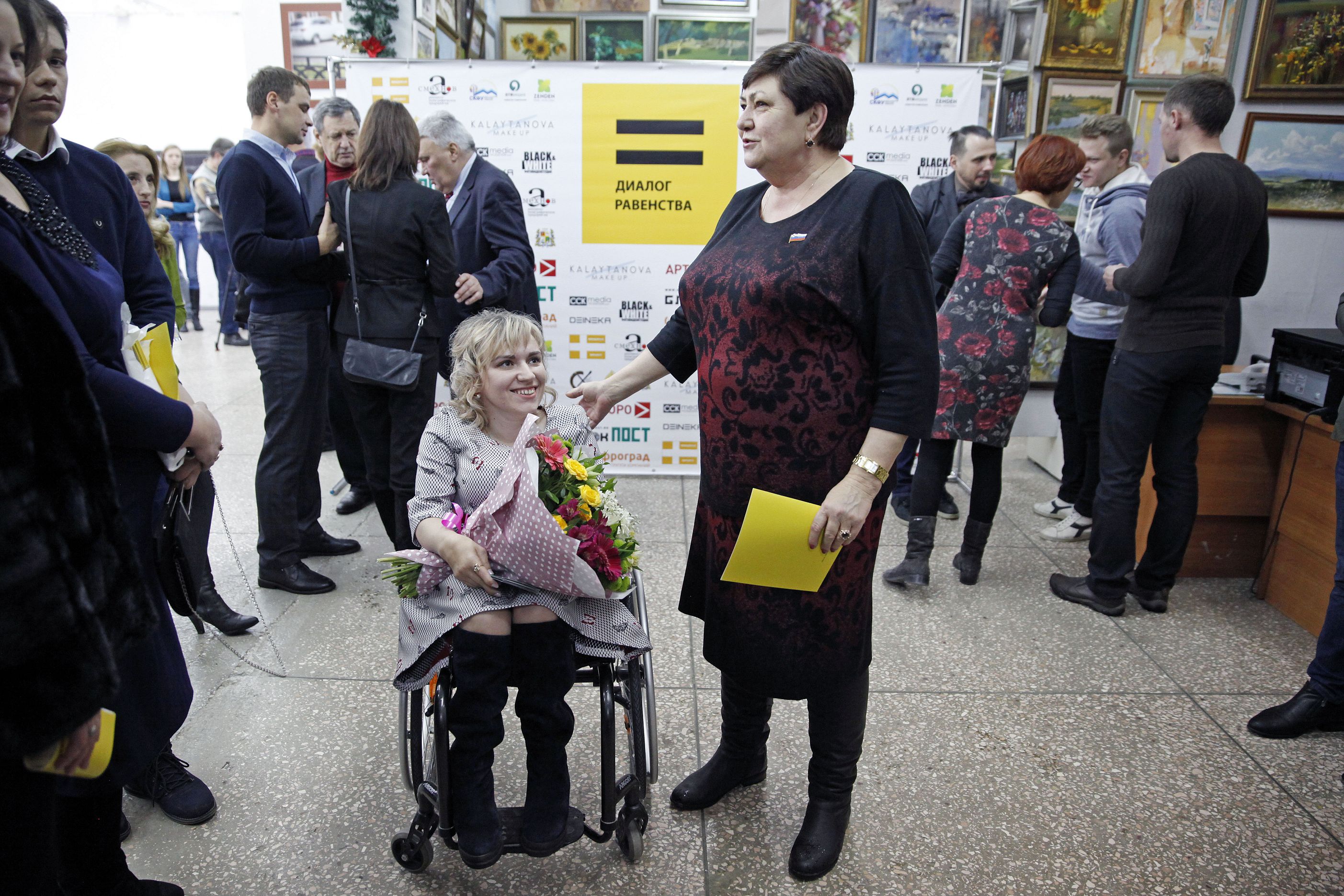 В Ставрополе открылась выставка "Диалог равенства"