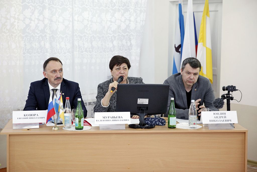 Внимание вопросам школьного питания