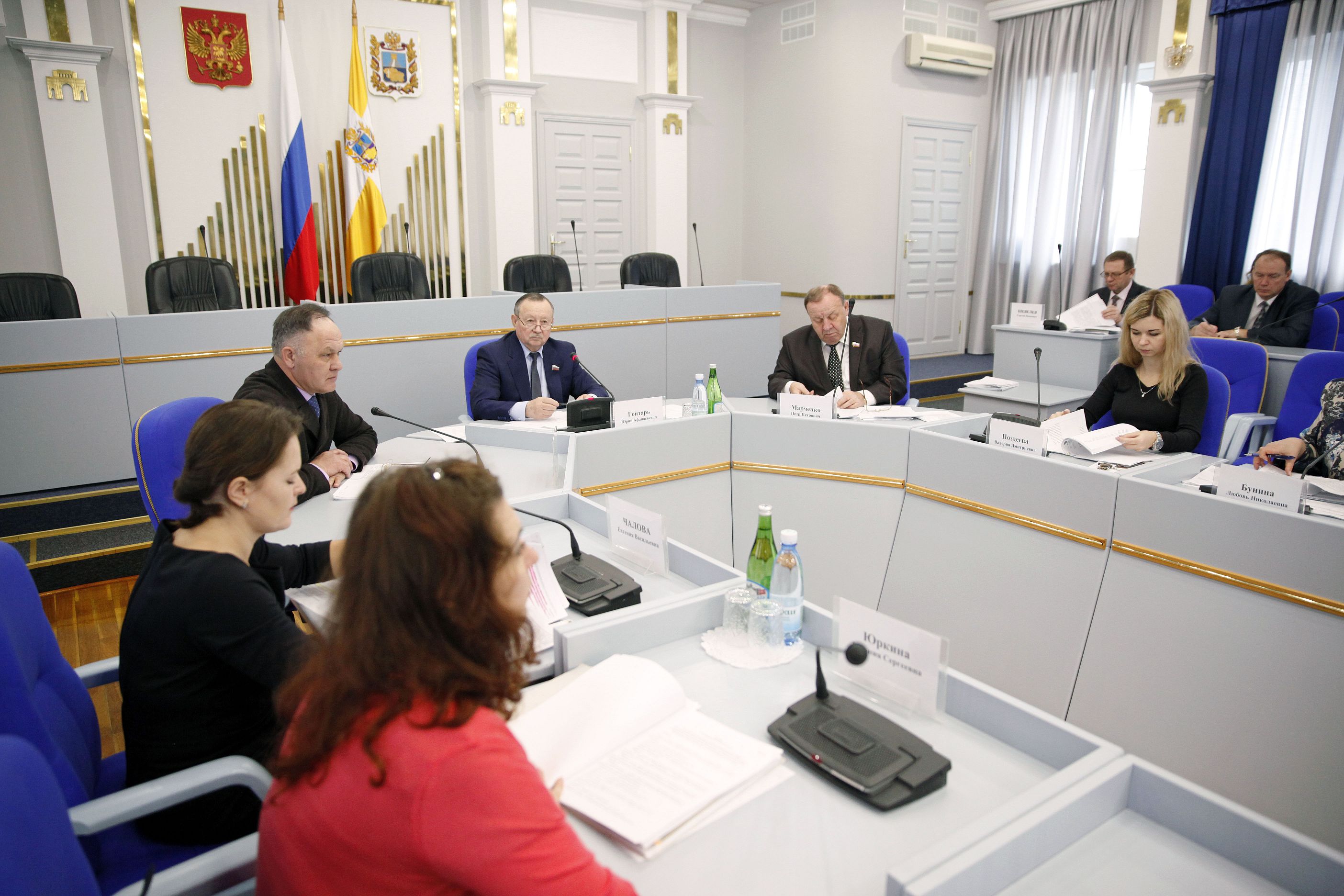 Устранить правовую коллизию