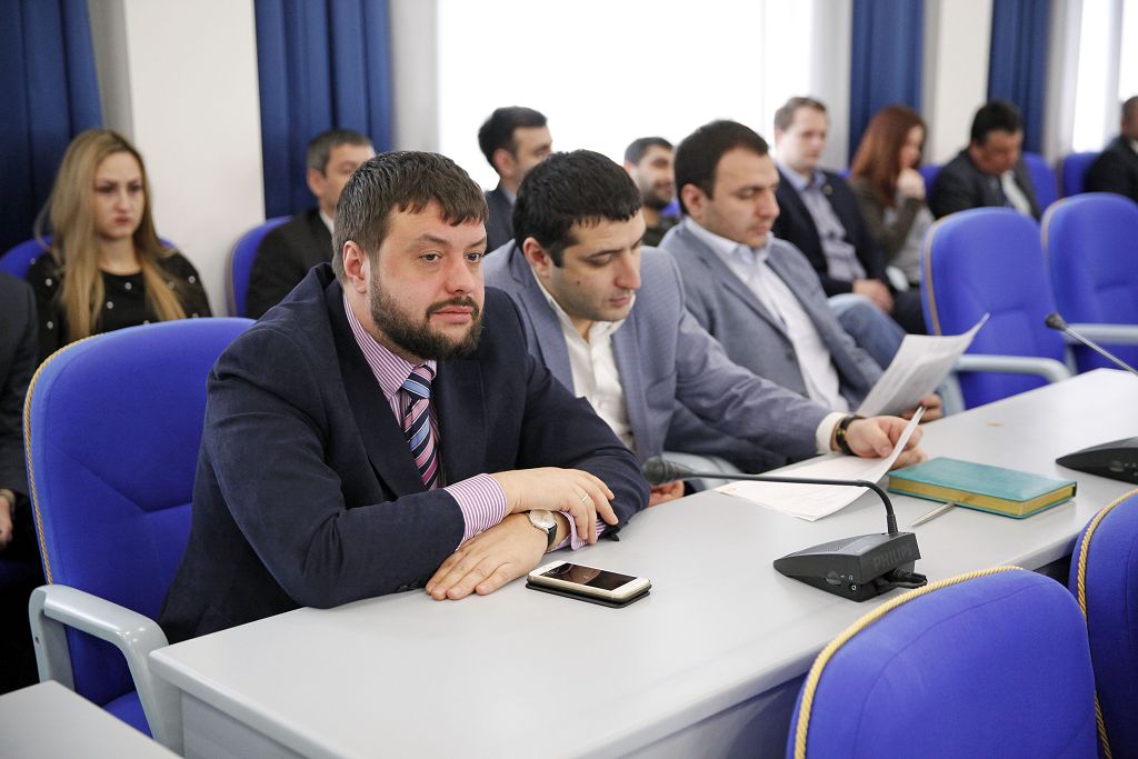 Молодые депутаты обсуждали перспективы цифровой экономики