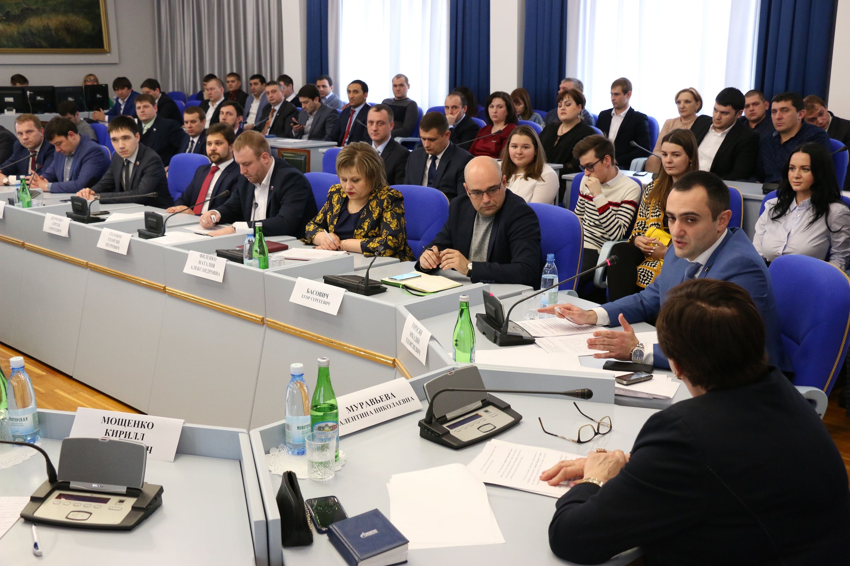 Молодежь Ставрополья внесла предложения в проект федерального закона о молодежной политике