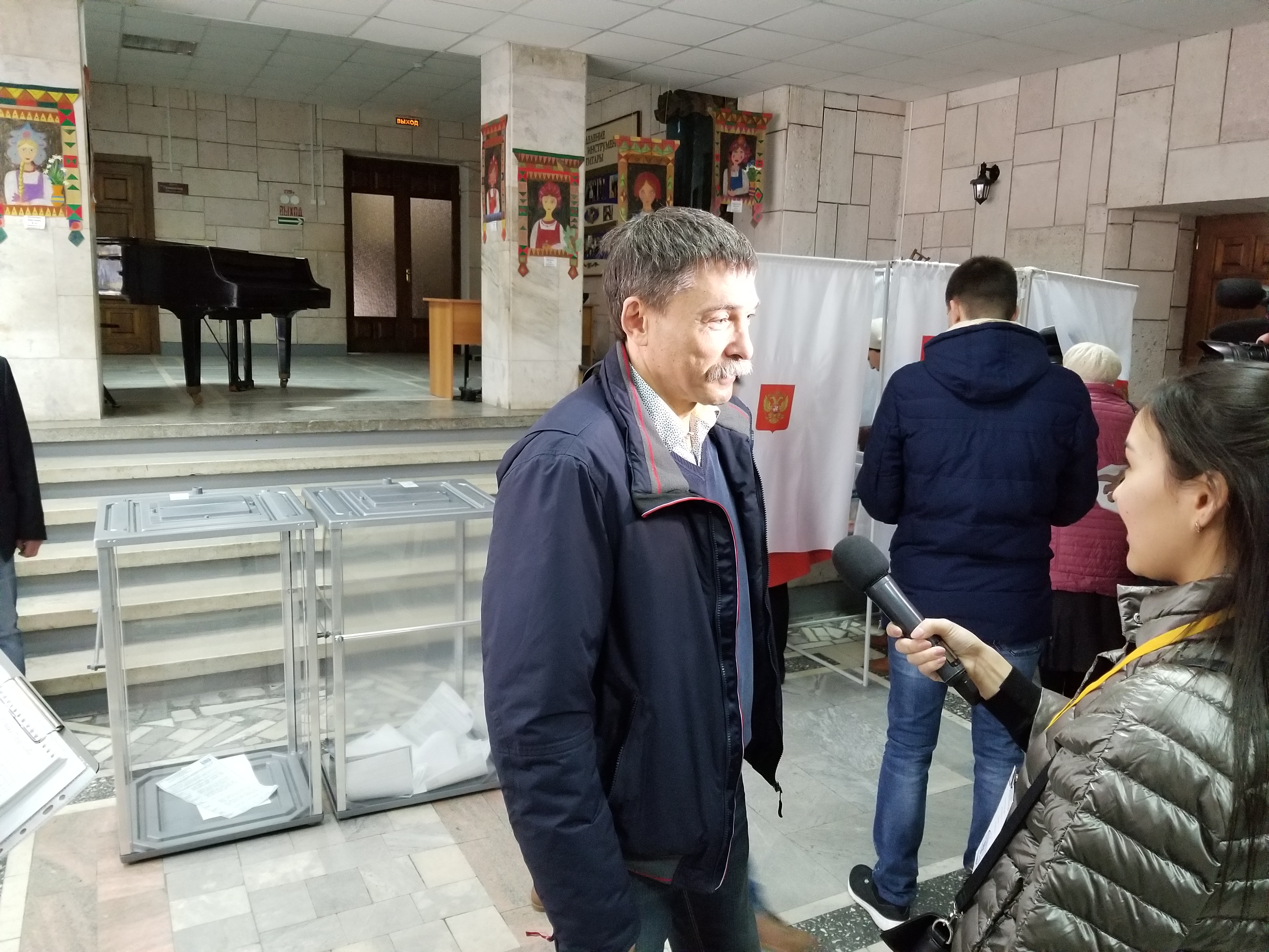 Депутаты Думы Ставропольского края проголосовали на выборах Президента России 18 марта