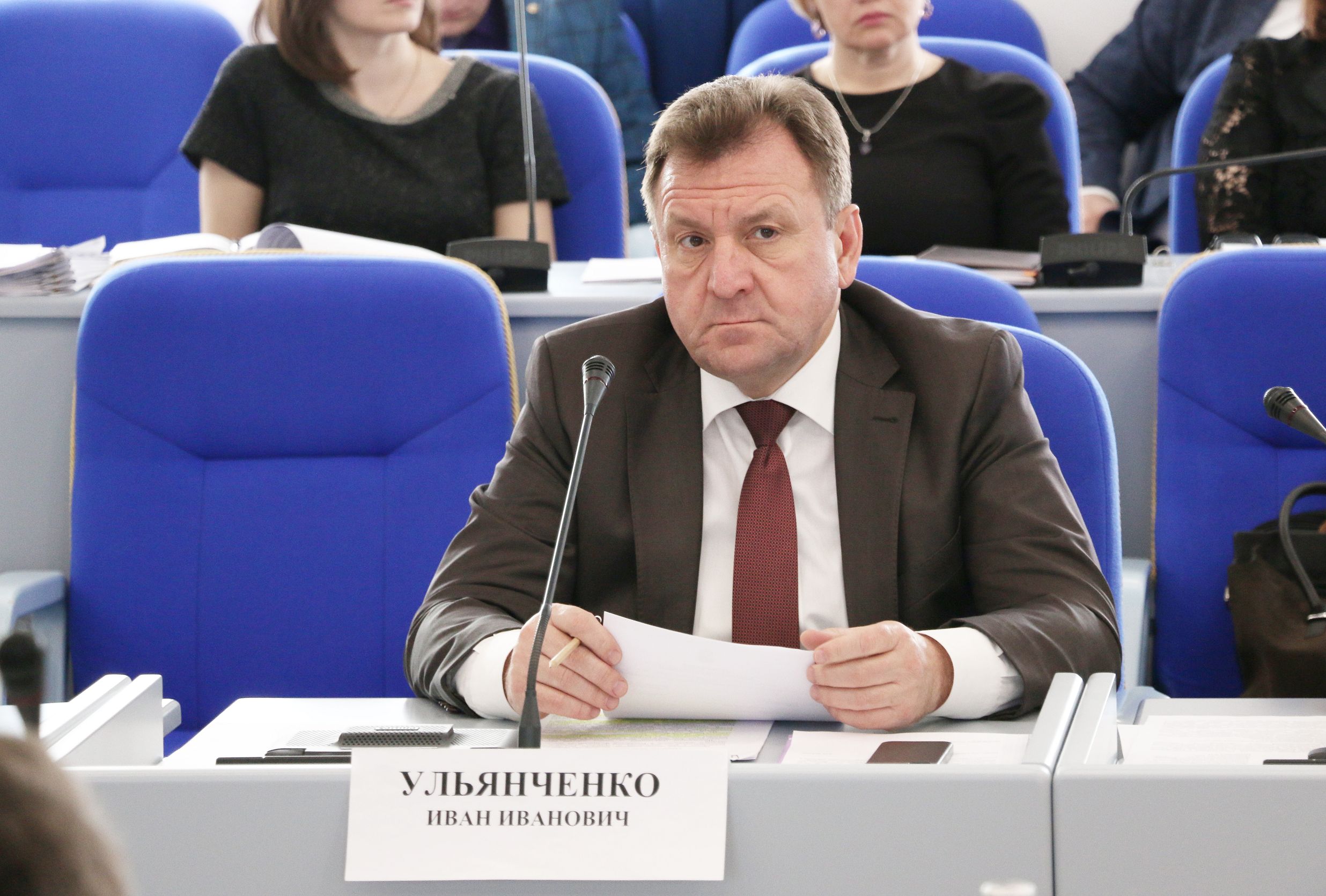 Молодые парламентарии хотят помочь многодетным семьям