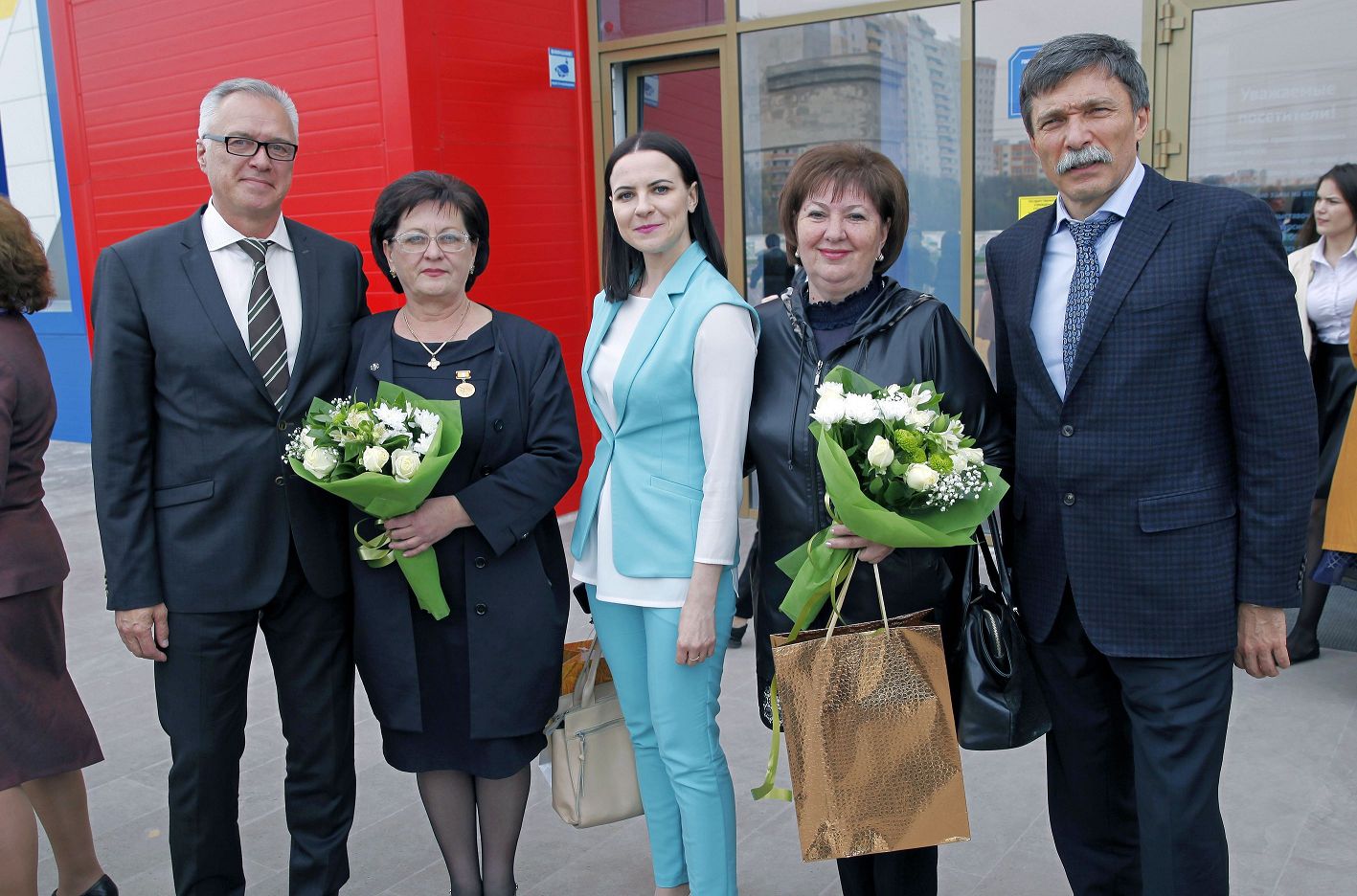 100 лет на страже детства