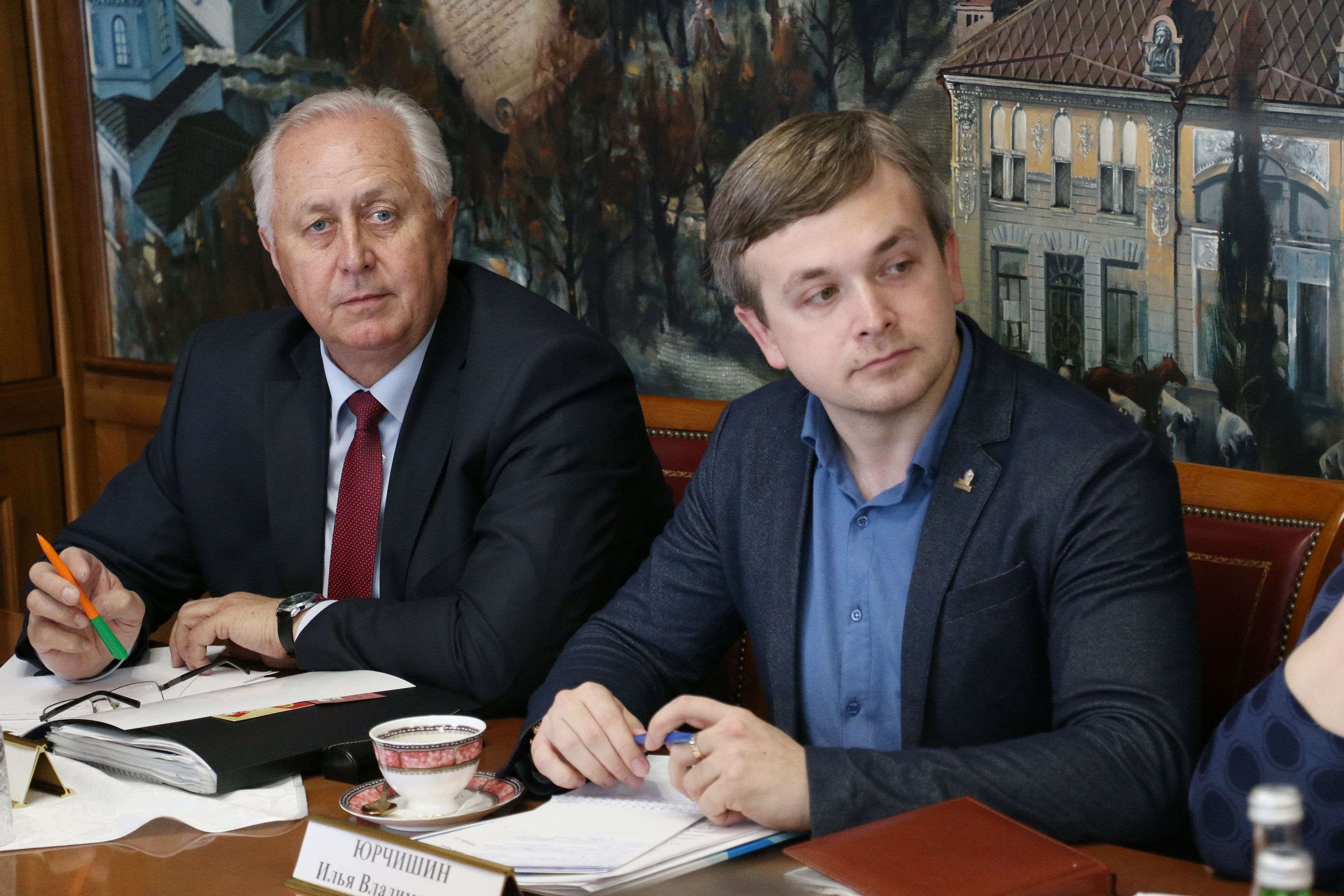 Готовясь к вековому юбилею ВЛКСМ