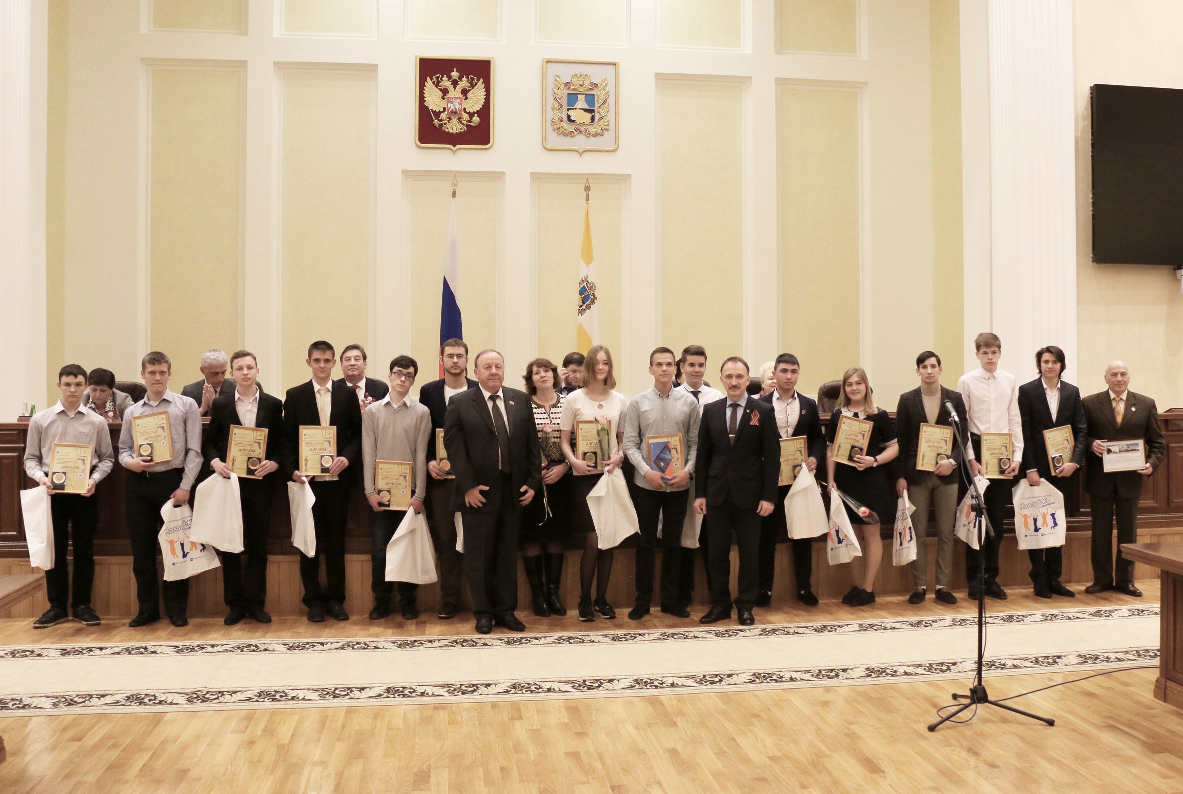 «УМНИКОВ» чествовали на Ставрополье