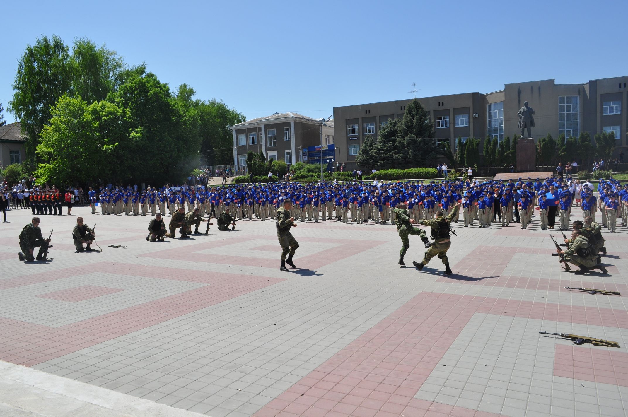 Воспитать патриотов
