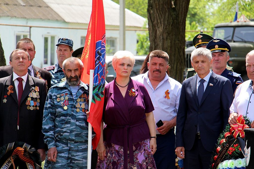 Это нужно живым!