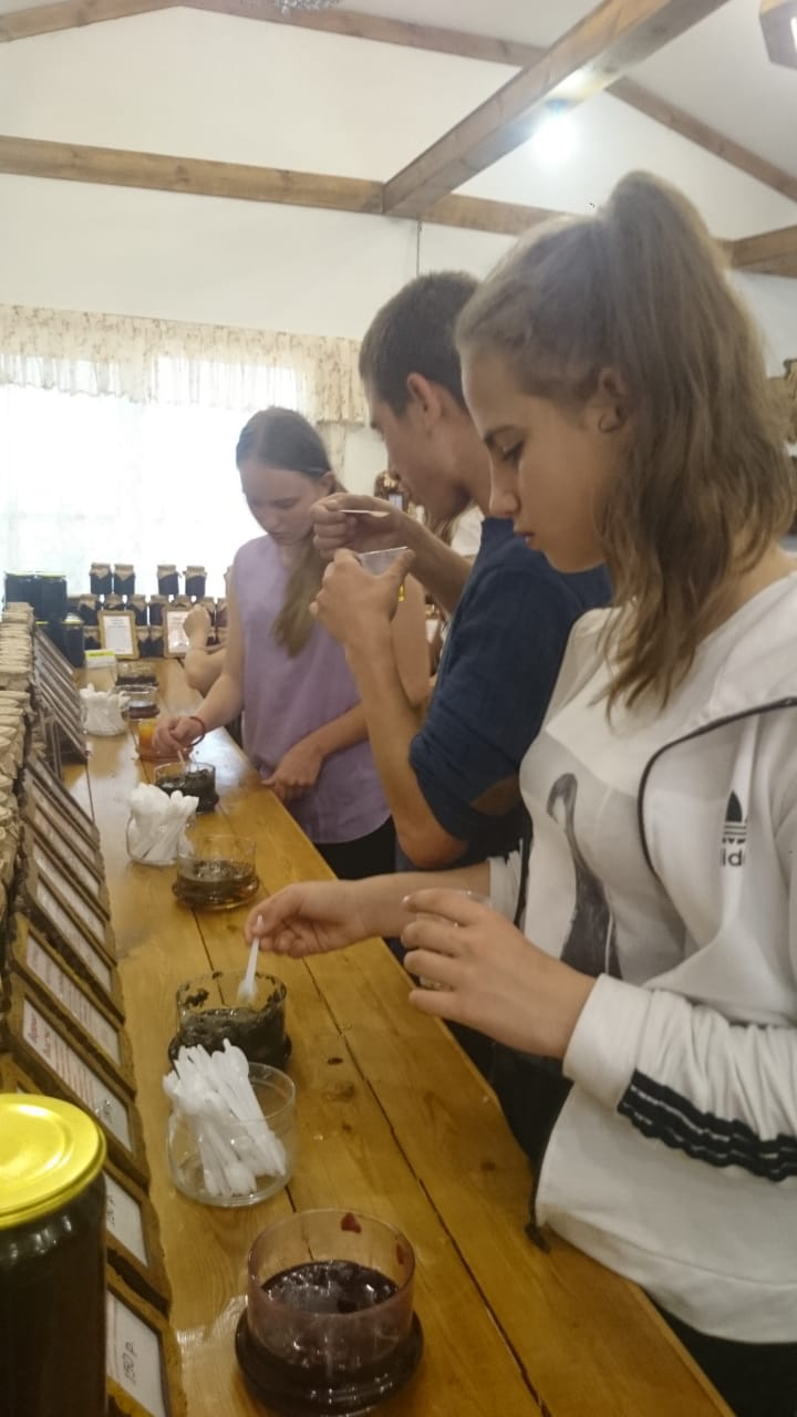 Сделать ярче жизнь детей