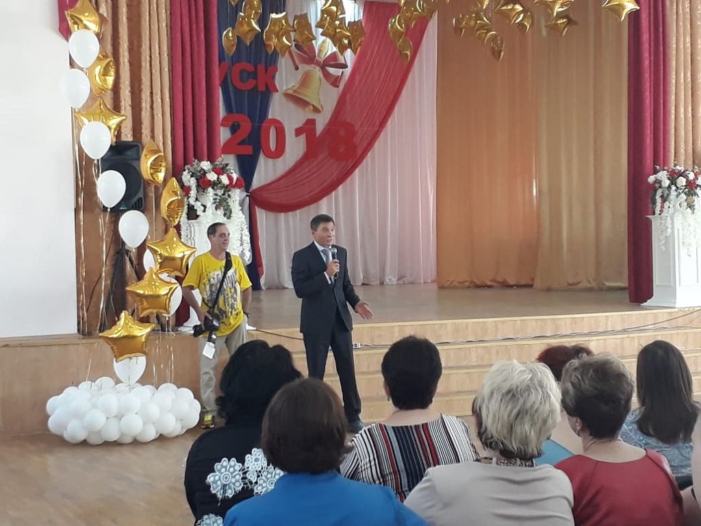 «Последний звонок» прозвенел для выпускников