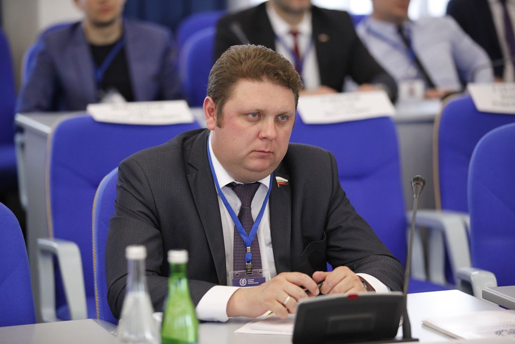 Проект «Академия молодых парламентариев СКФО» открылся в Ставрополе