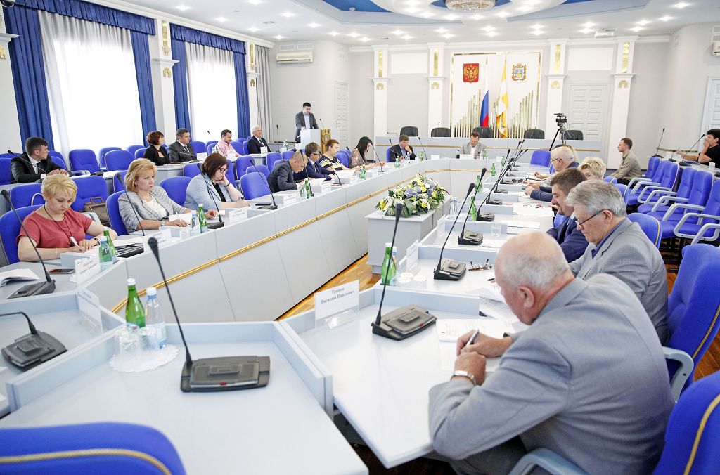 Депутаты заслушали доклад омбудсмена