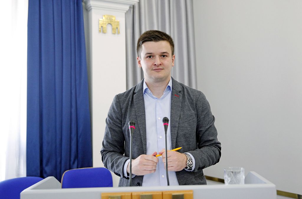 Депутаты заслушали доклад омбудсмена
