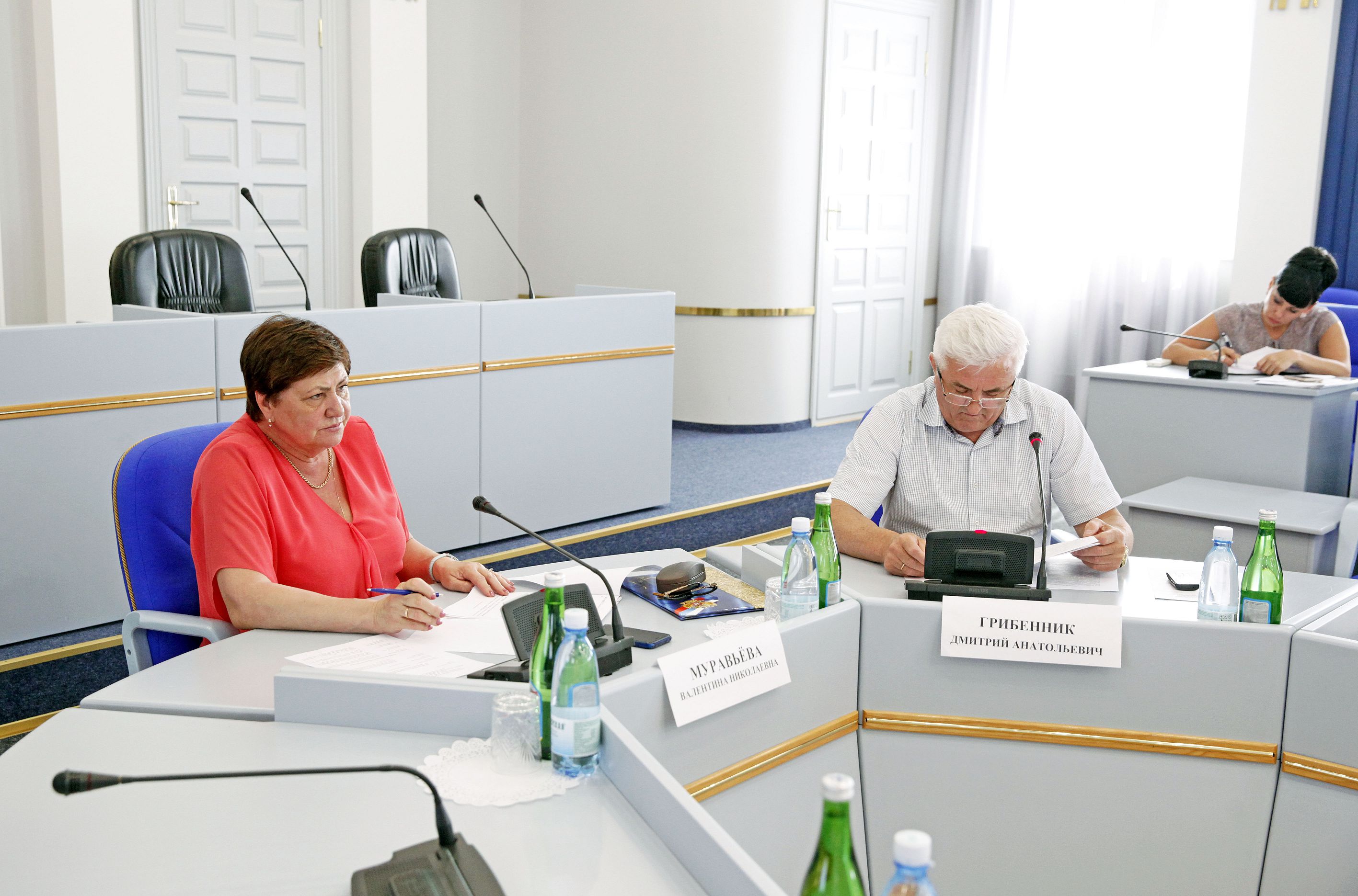 Уточнения в сфере вручения краевых наград