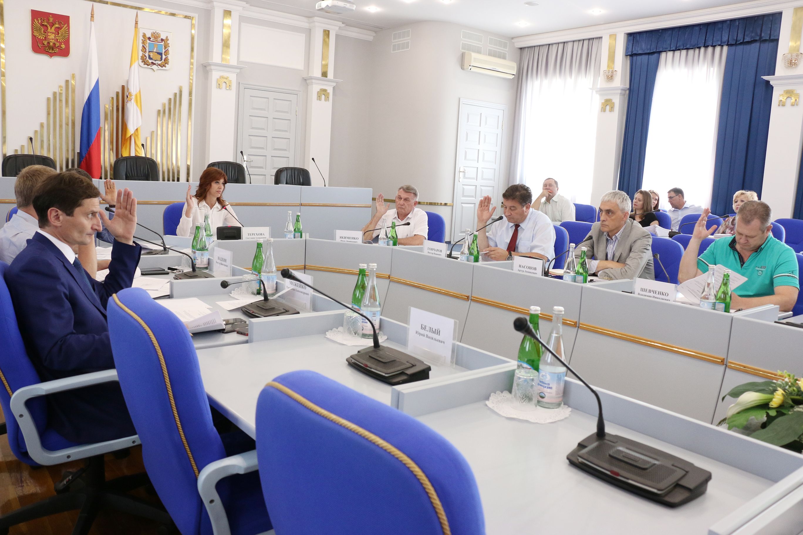 Подготовили законопроекты на июльское заседание Думы