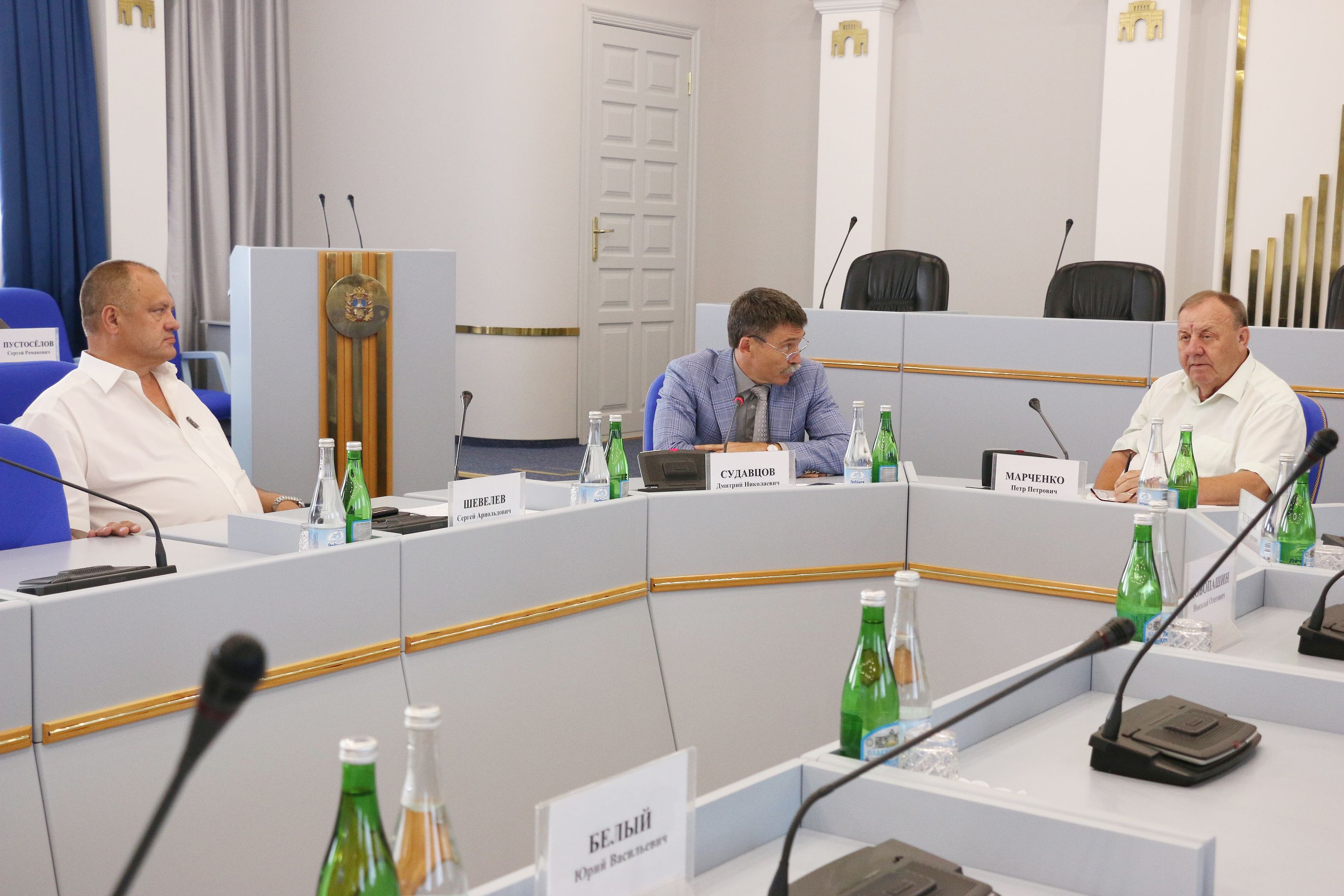 Рассмотрели корректировки в бюджет и подвели итоги полугодия