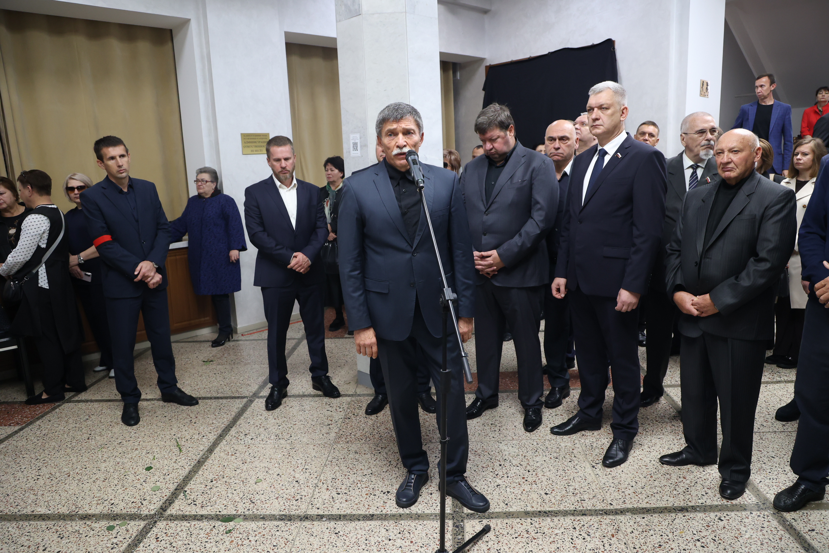 На Ставрополье простились с Николаем Тимофеевичем Великданем