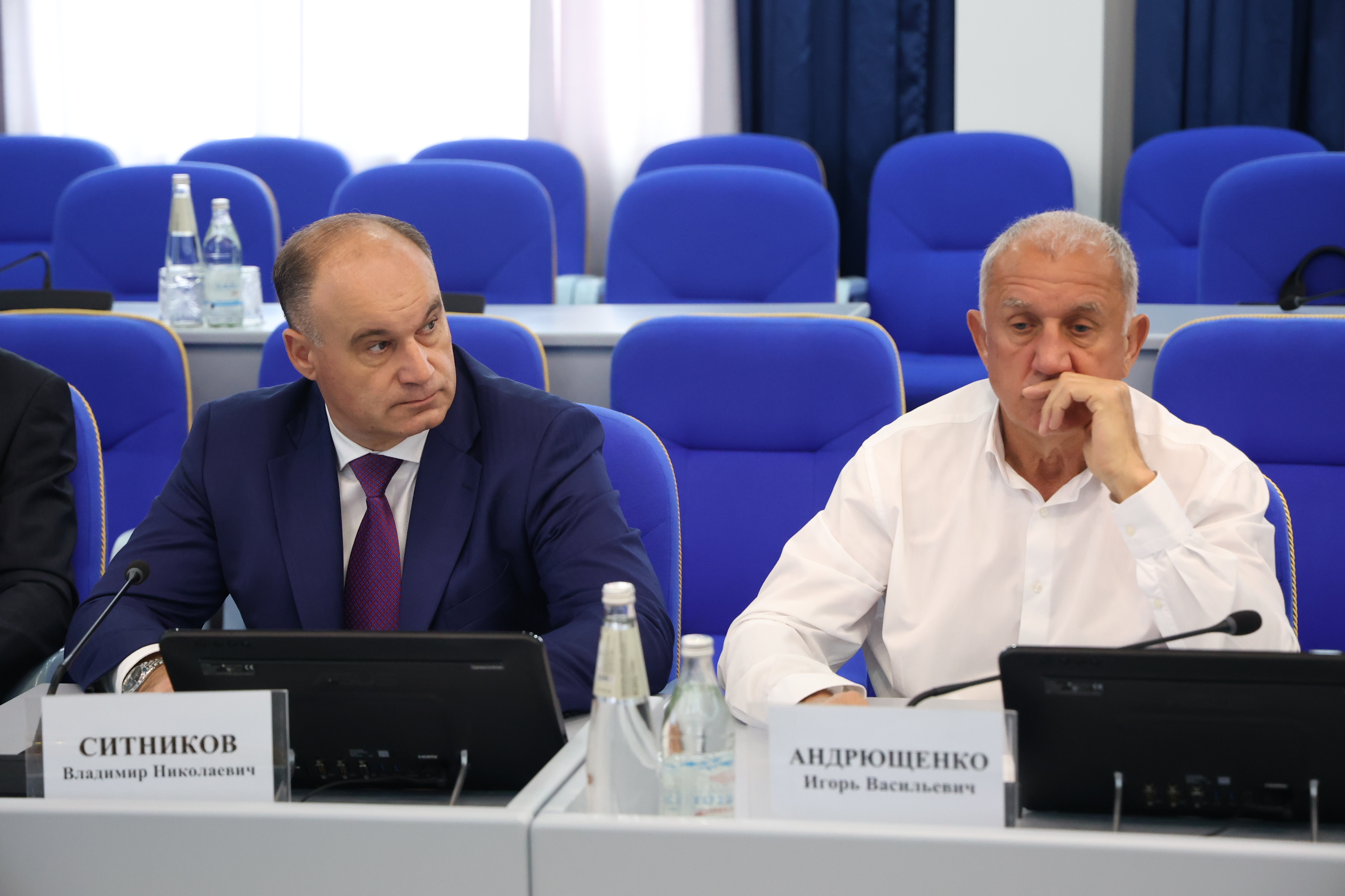 Депутаты Думы Ставропольского края продолжат работу с наказами избирателей