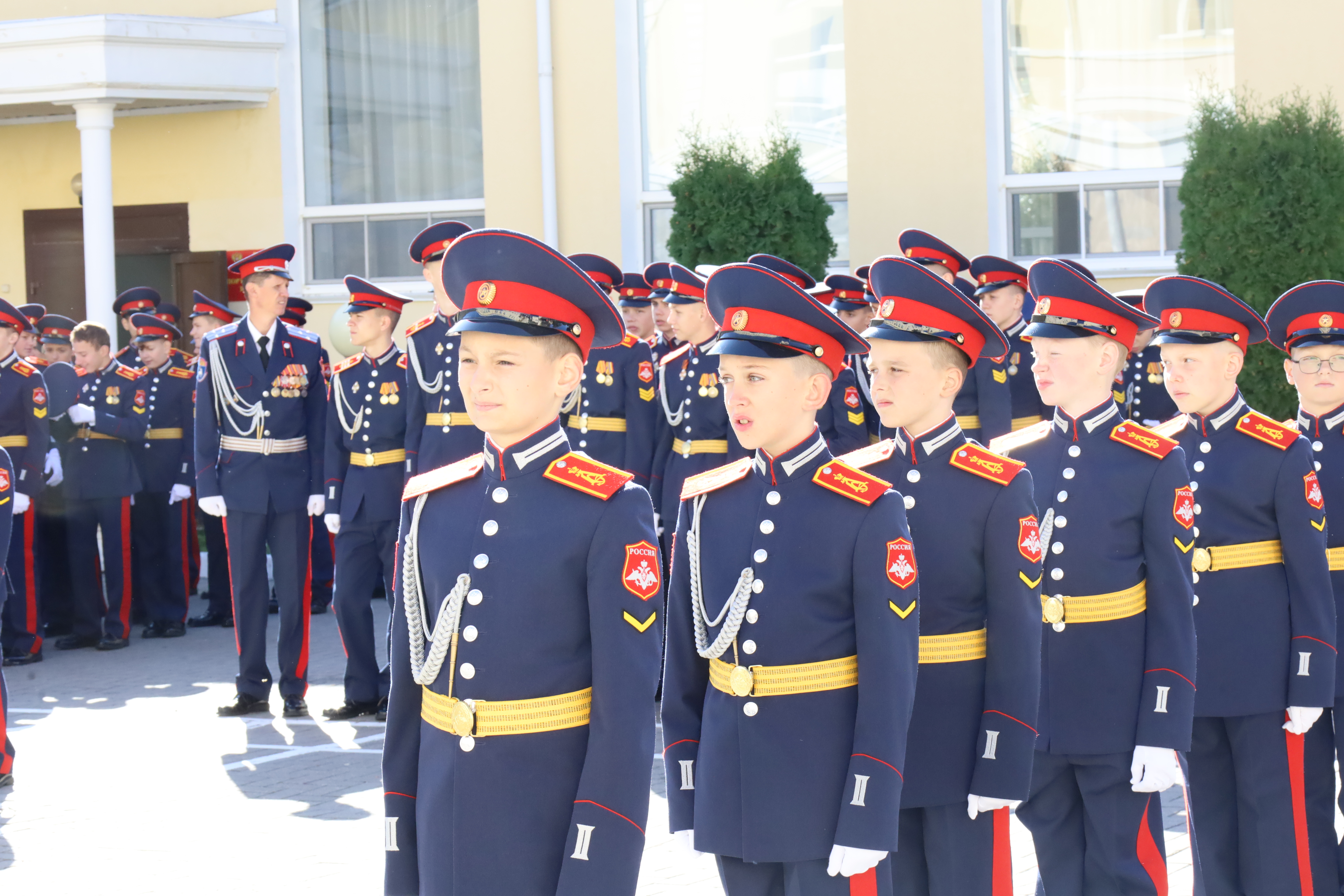 Курсанты и кадеты дали клятвы на верность Отечеству