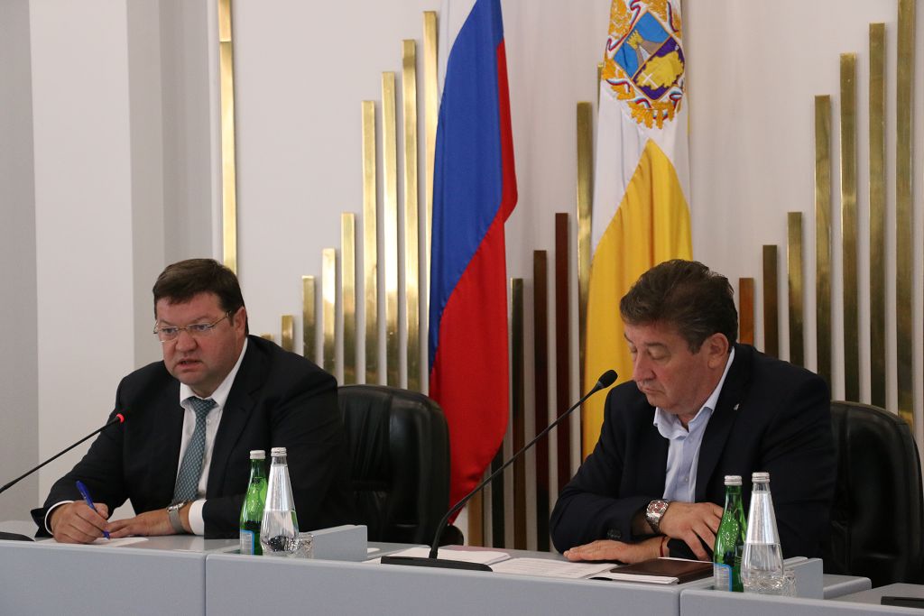 Идёт подготовка к очередному заседанию Думы