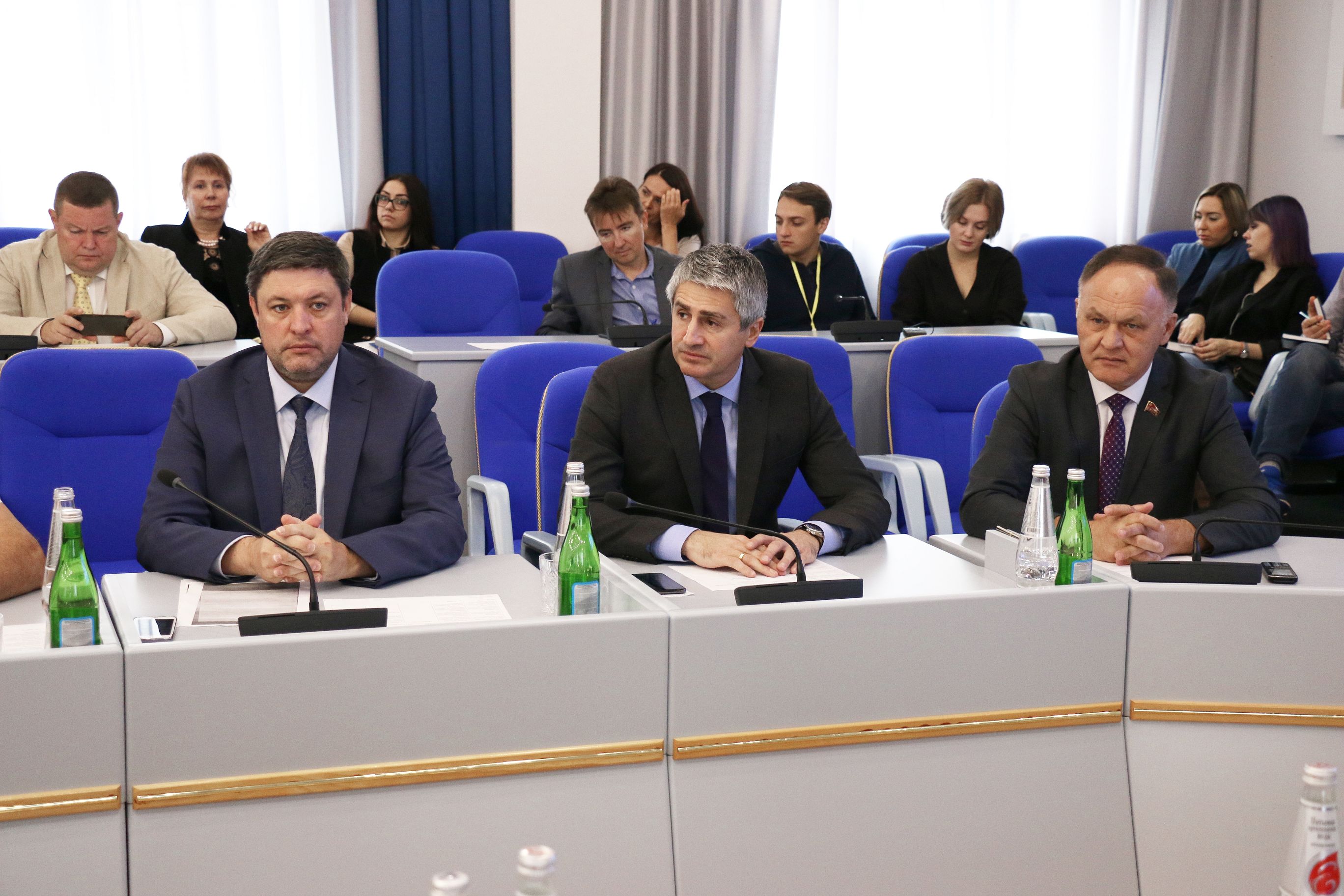 Продолжается подготовка к проведению очередного заседания парламента Ставрополья