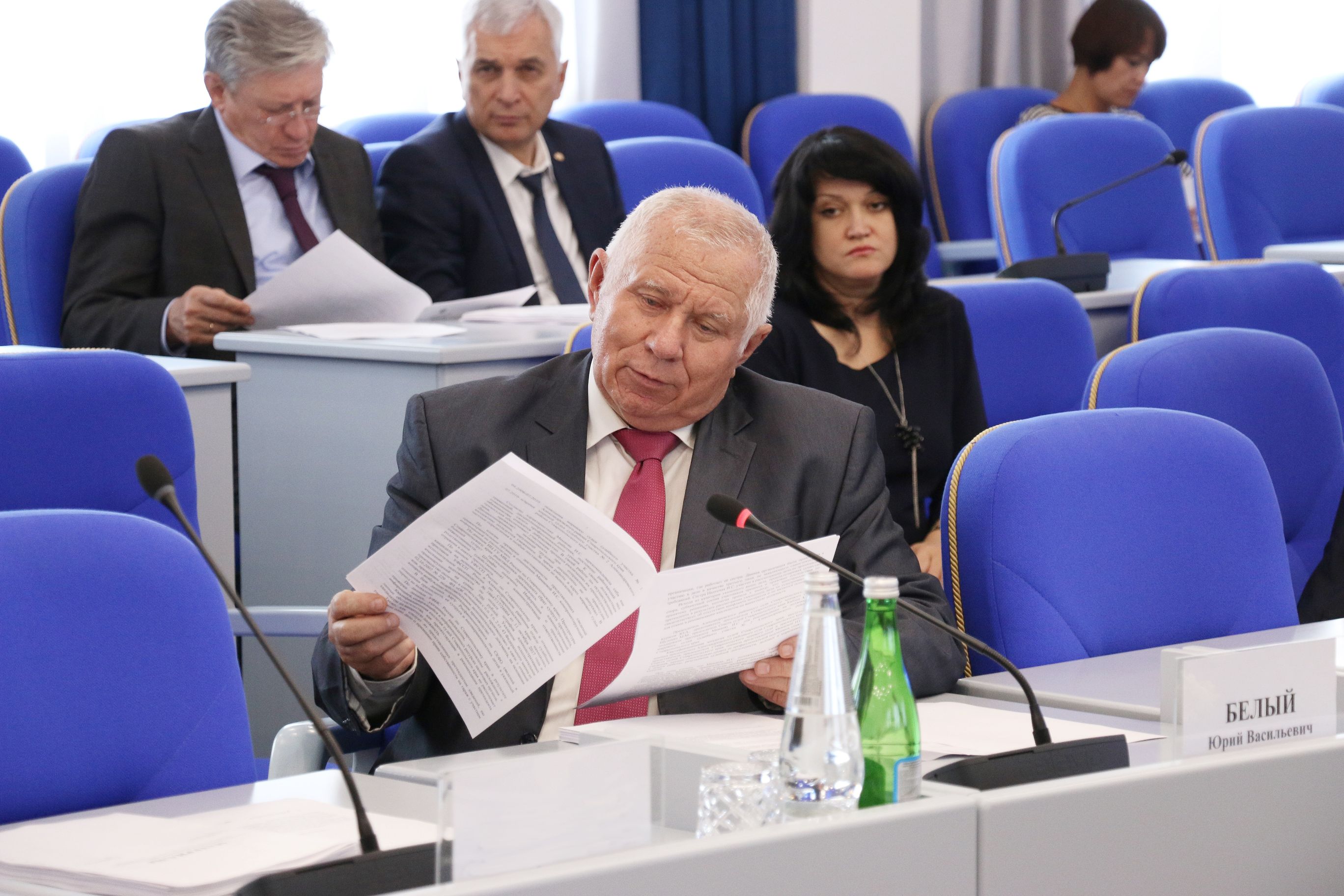 Подготовка к заседанию Думы