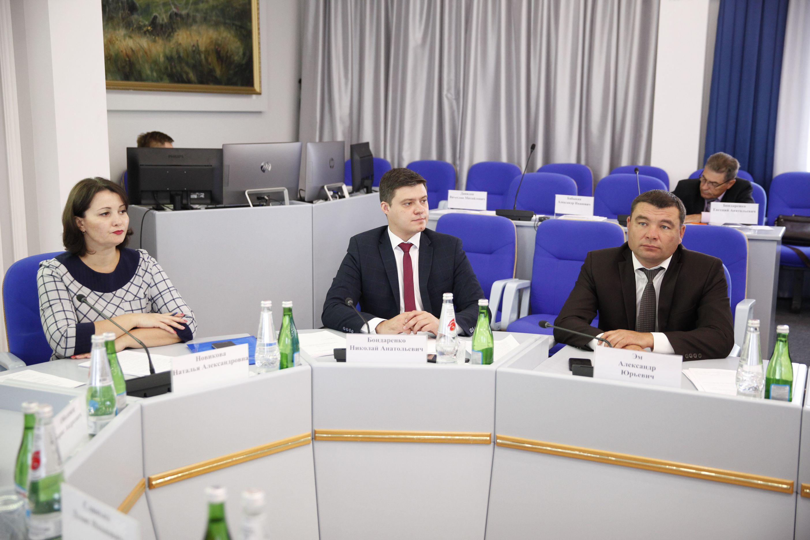 Депутаты обсудили проблемы и перспективы малого и среднего бизнеса