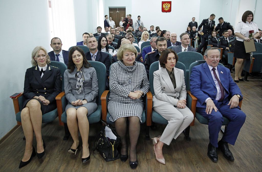 Судебные приставы отмечают профессиональный праздник