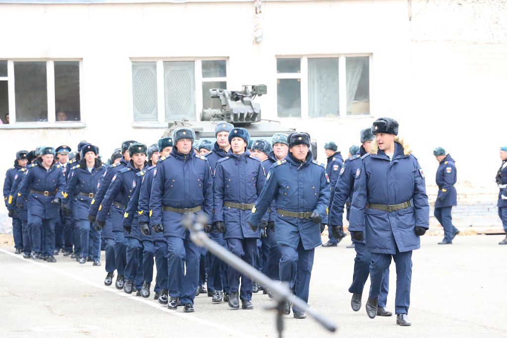 С праздником, разведчики!
