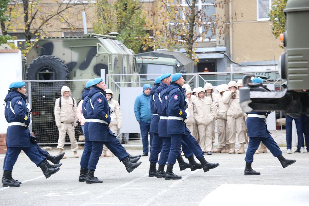 С праздником, разведчики!