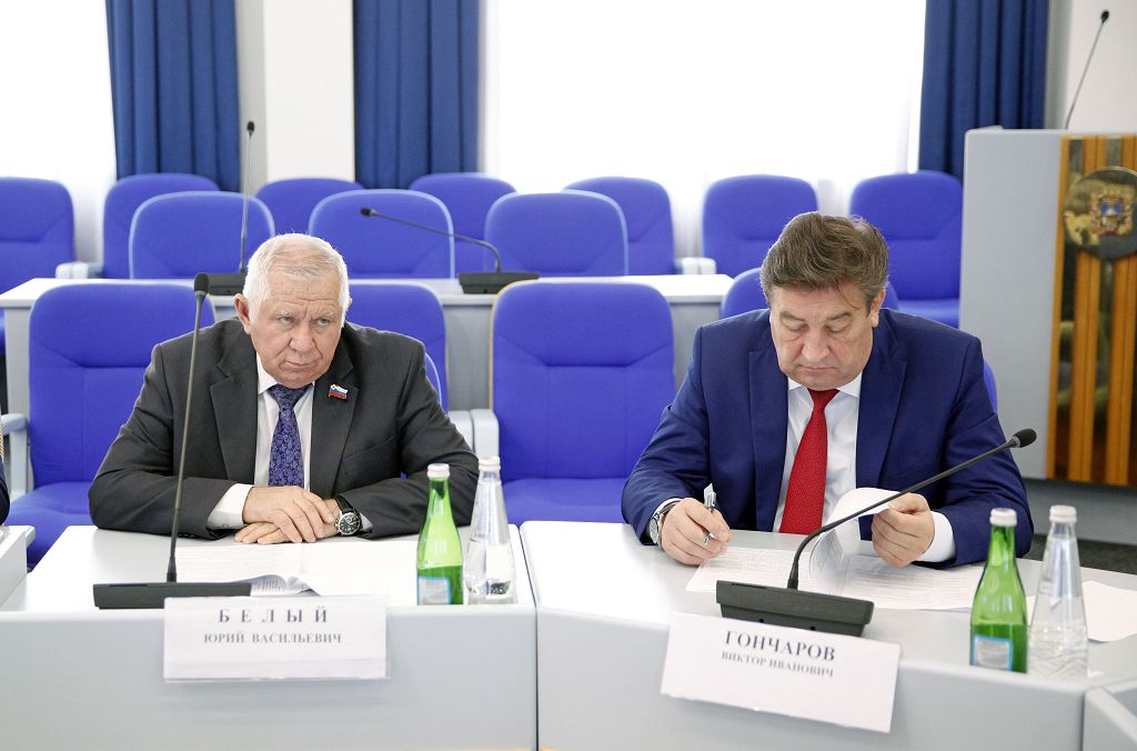 Сконцентрироваться на острых вопросах