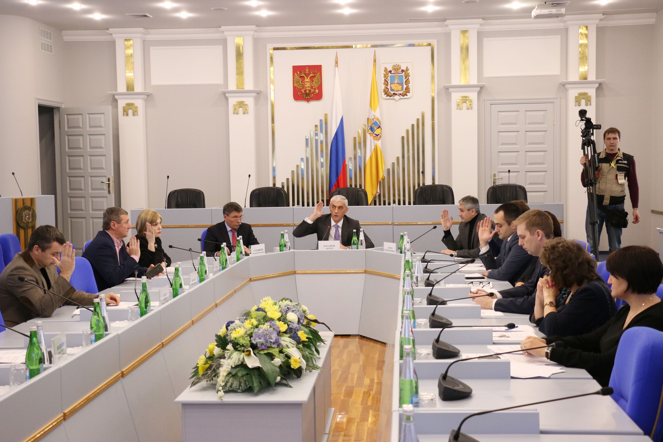 В центре внимания дети-сироты