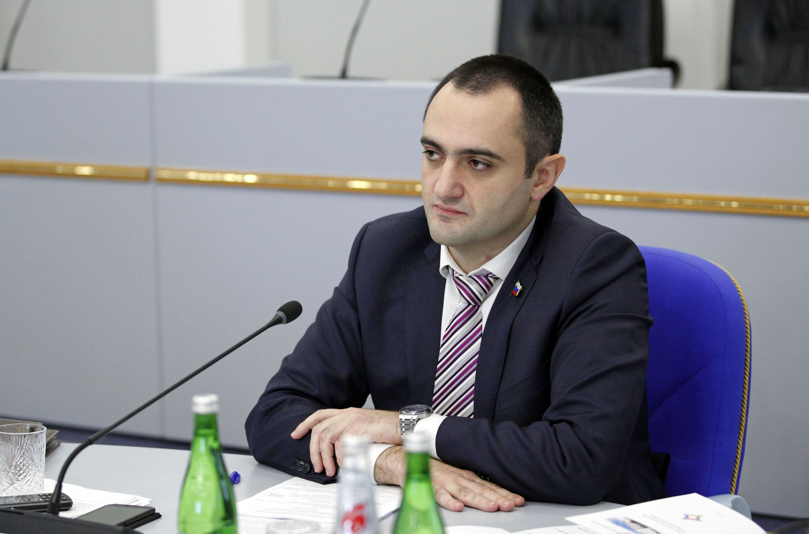 «Школа парламентаризма» собрала молодых депутатов