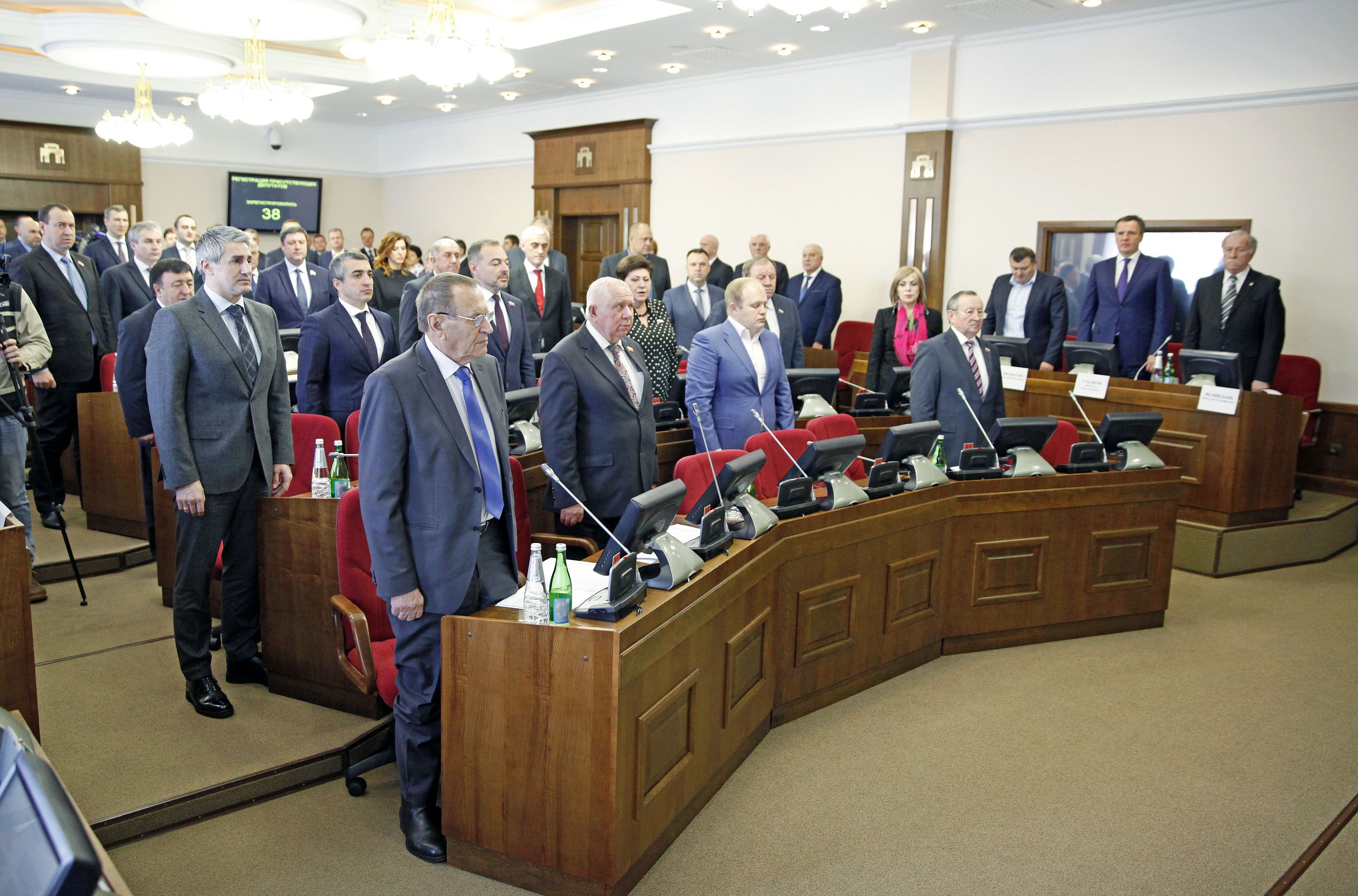 Снабжение жителей края питьевой водой и актуальные законопроекты в канун Нового года