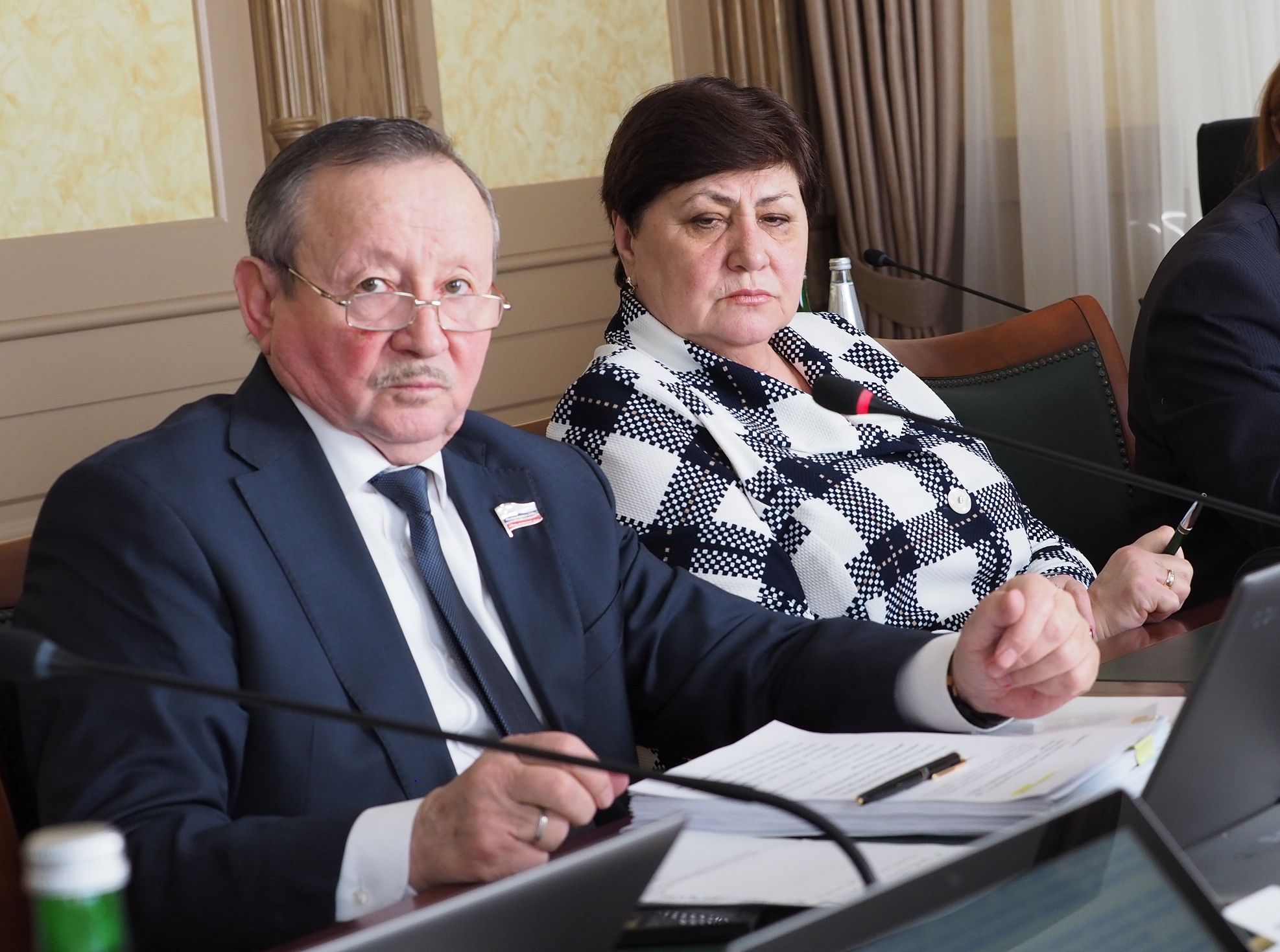 За неделю до первого заседания Думы в 2019-м