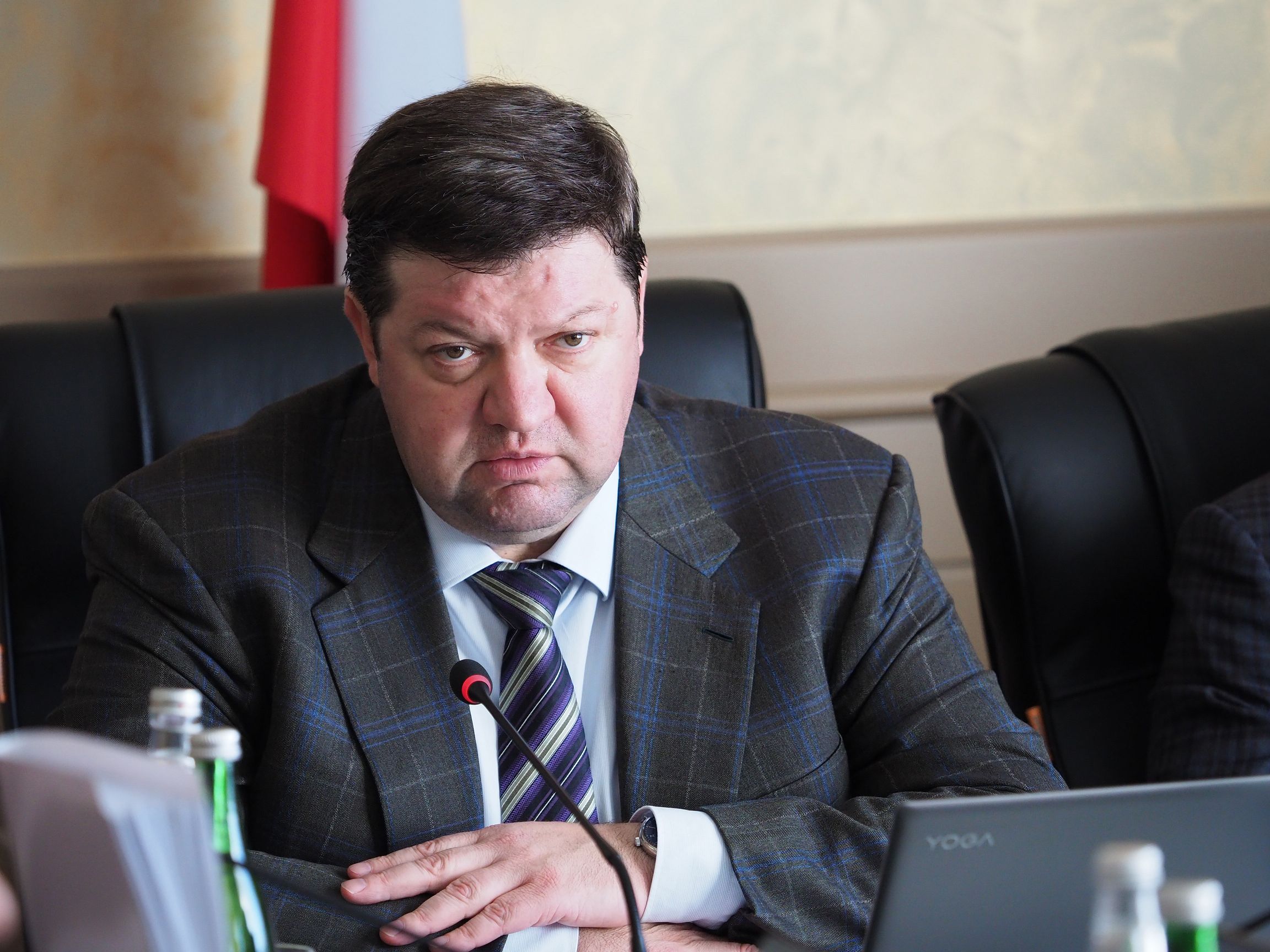 За неделю до первого заседания Думы в 2019-м