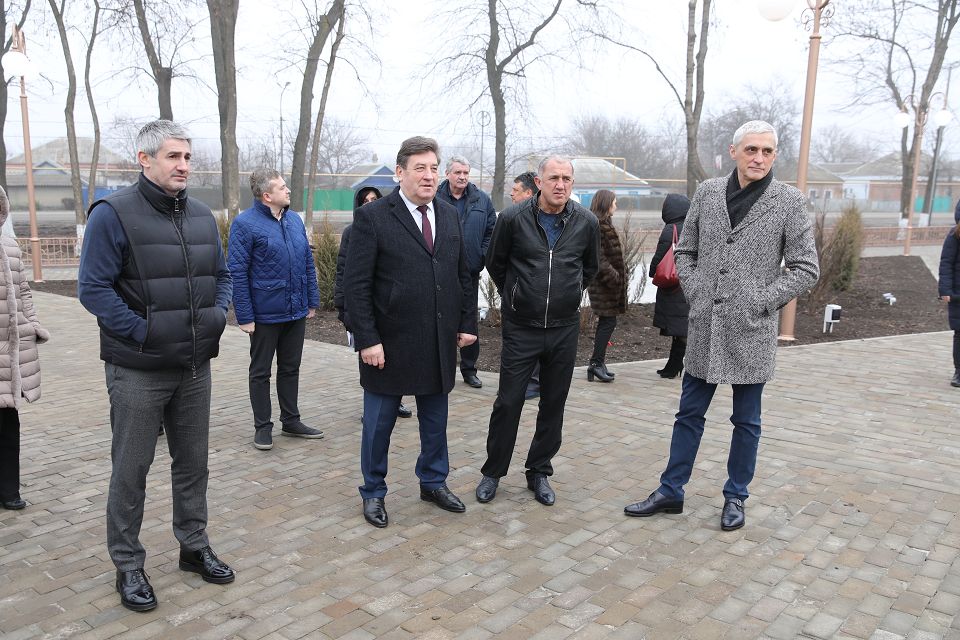 Временная комиссия Думы края изучила работу парков культуры в Новоалександровске