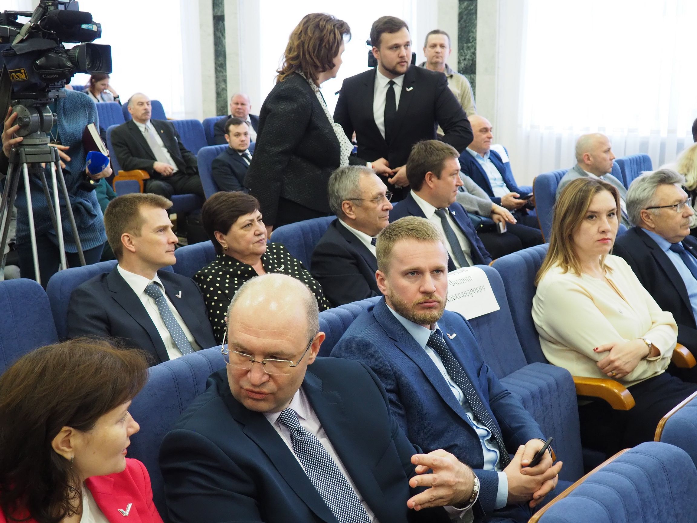 Добиться решения задач, поставленных президентом страны