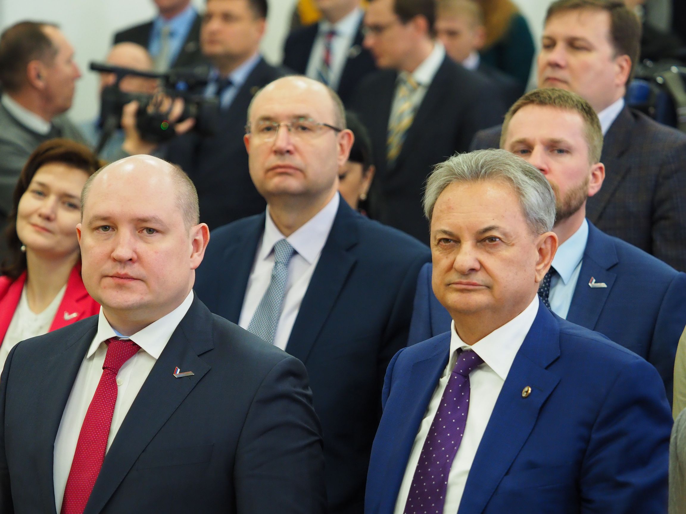 Добиться решения задач, поставленных президентом страны