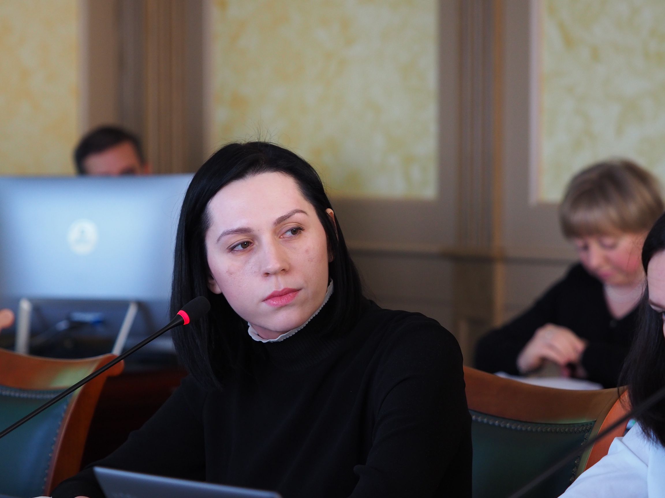 Работа продолжается