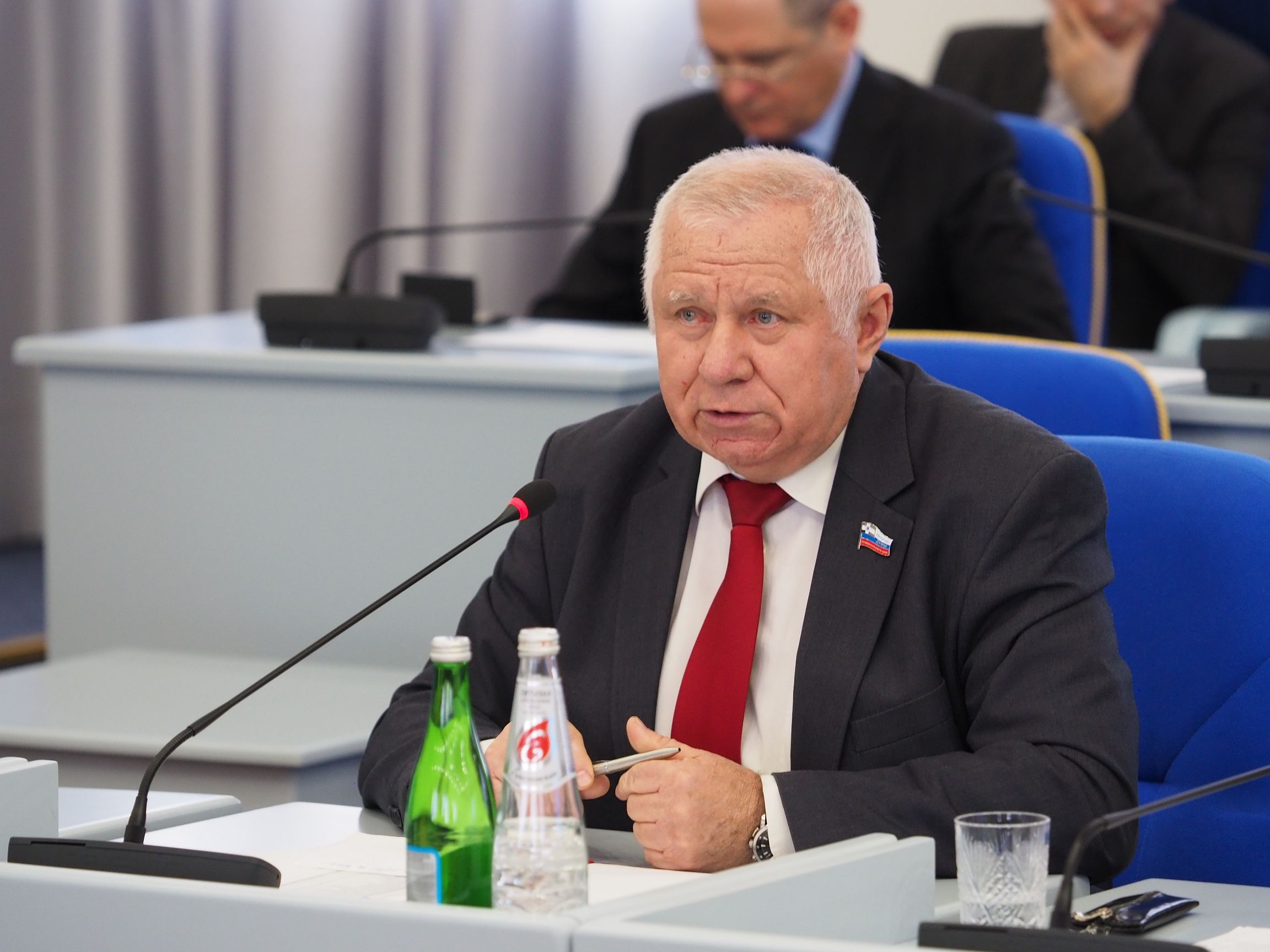 В начале насыщенной недели