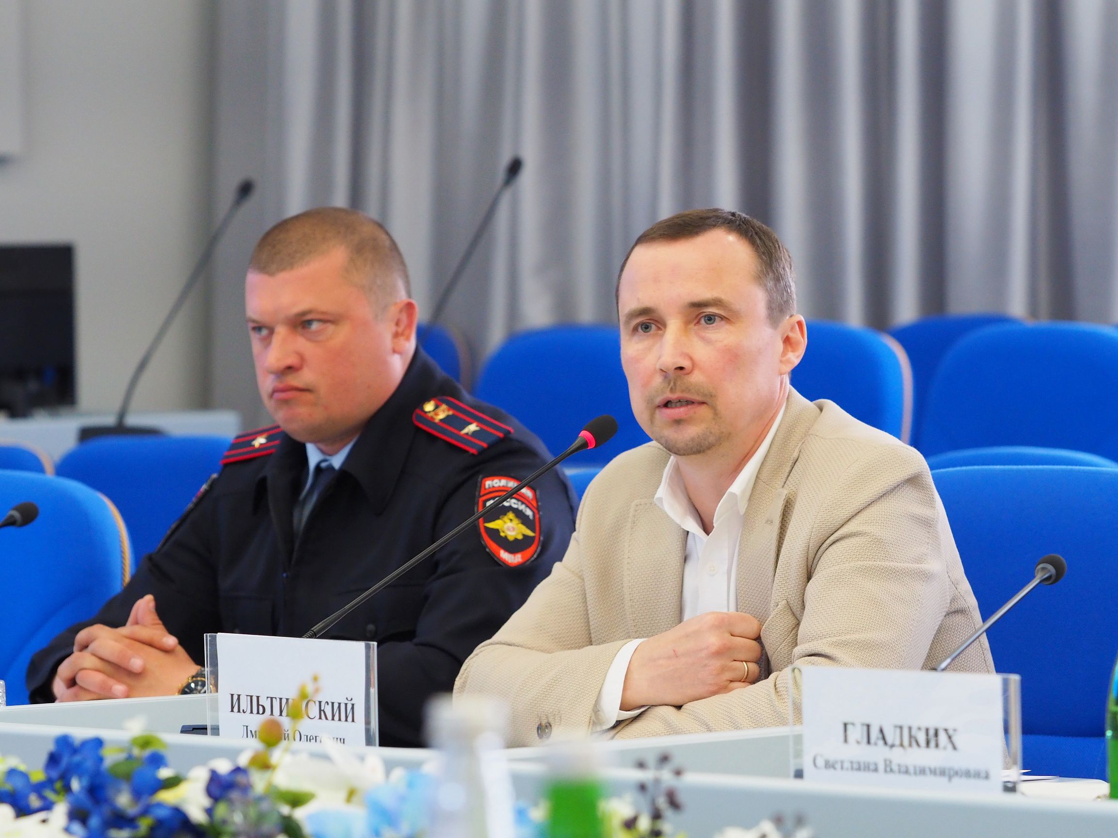 Кассовые аппараты в общественном транспорте: за и против