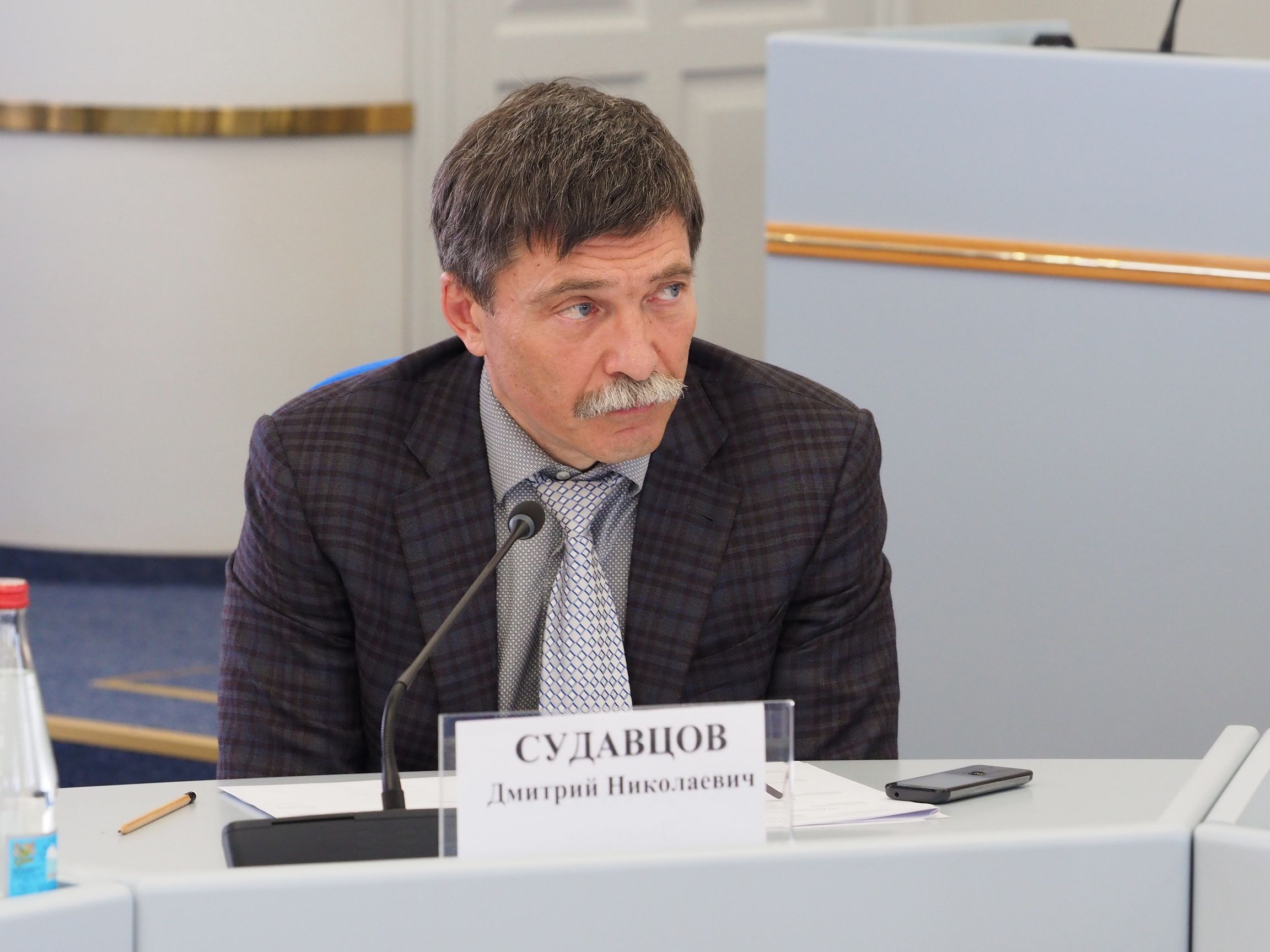 Проблема первичного воинского учета в поселениях требует  незамедлительного решения