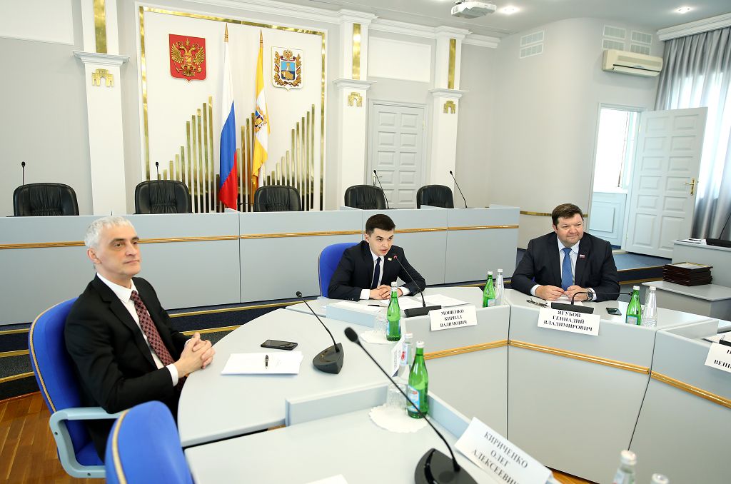 Шестой созыв Молодежного парламента при Думе Ставропольского края завершает свою работу