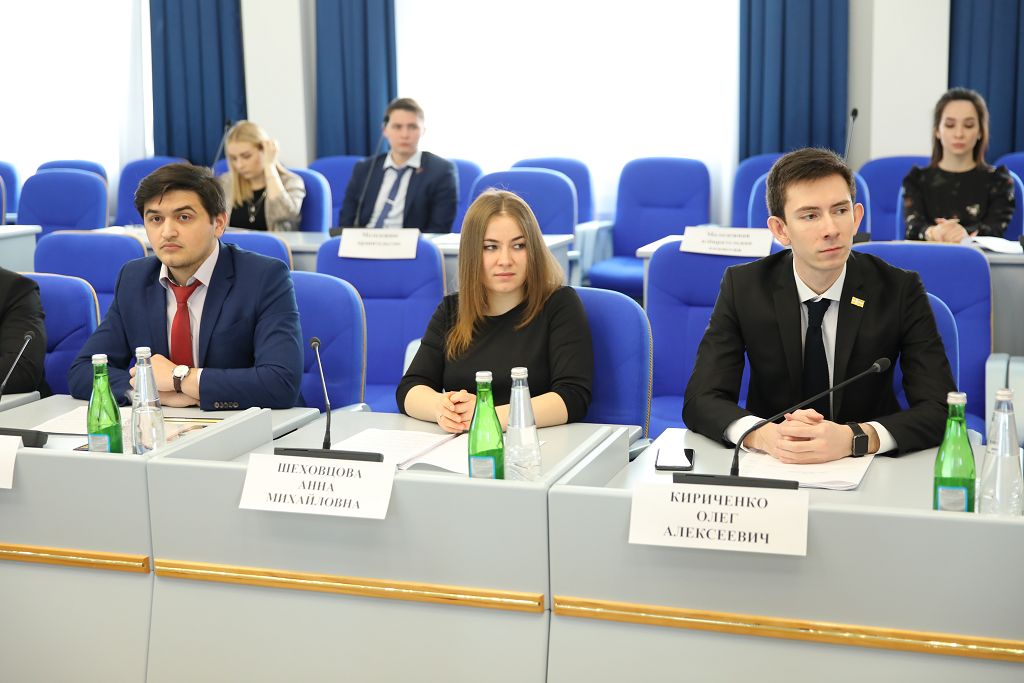 Шестой созыв Молодежного парламента при Думе Ставропольского края завершает свою работу